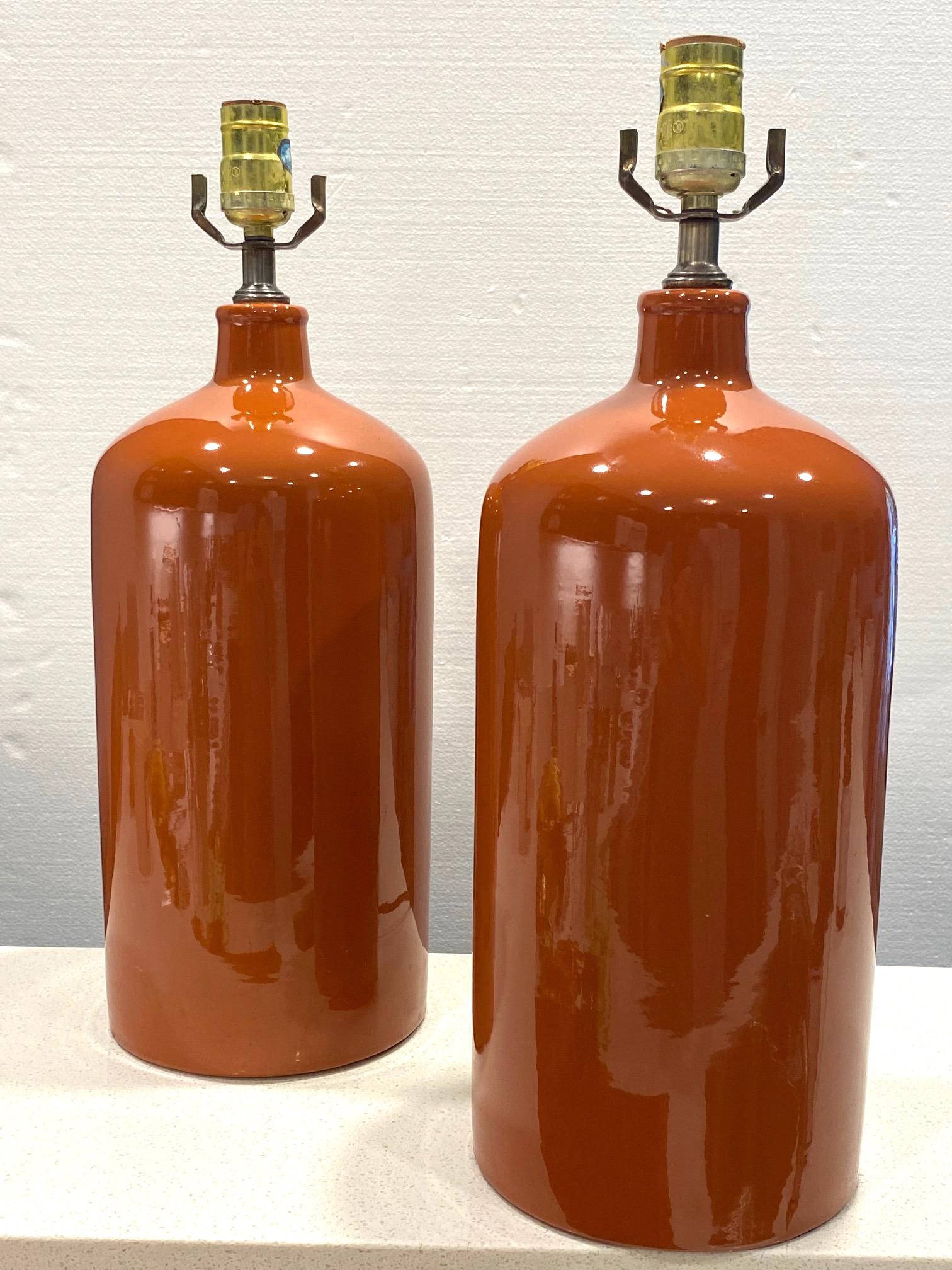 Pair of Mid-Century Modern Ceramic Lamps in Burnt Orange, circa 1970s 2