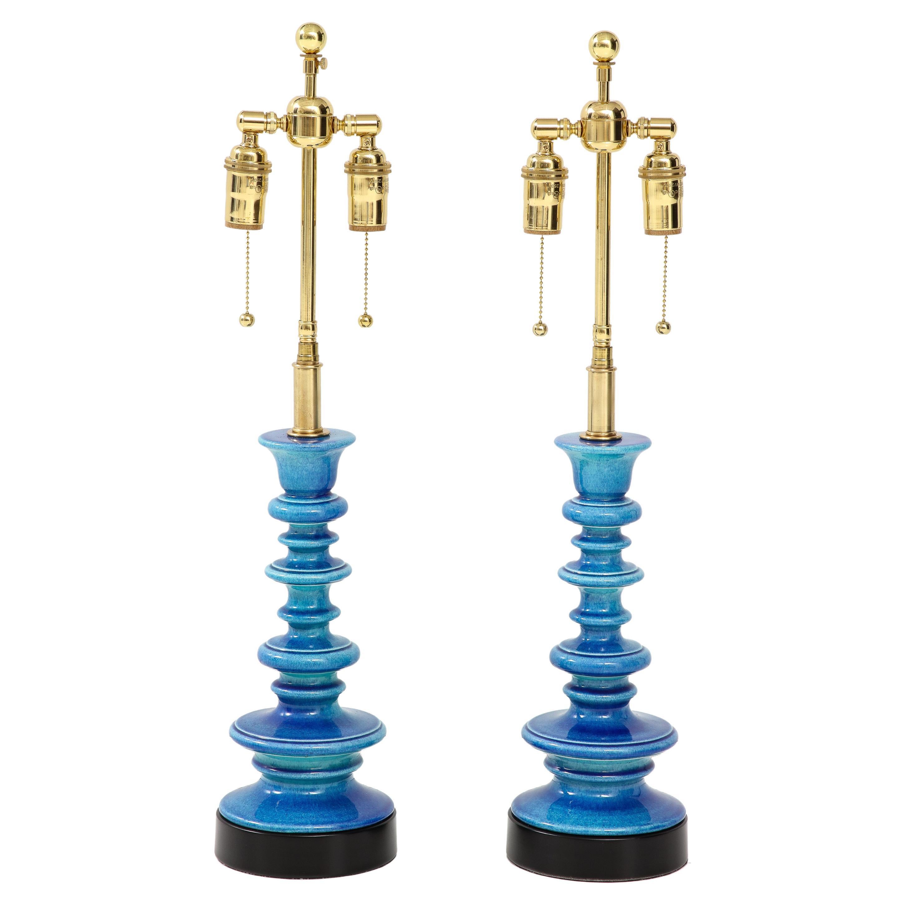 Pair of Mid-Century Modern Ceramic Pagoda Lamps For Sale