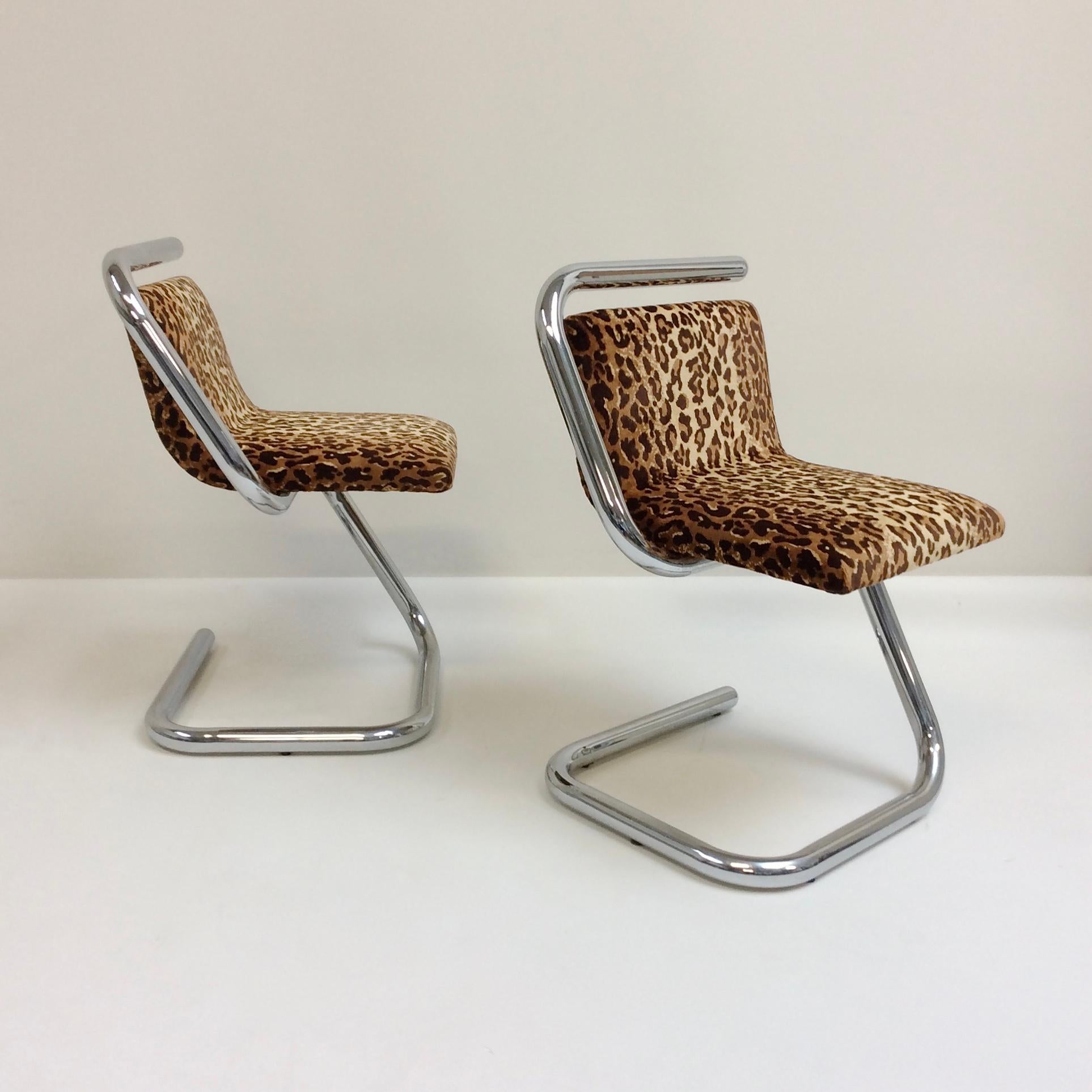 Pair of Mid-Century Modern Chairs, Chrome & Leopard Fabric, circa 1970, Italy 6
