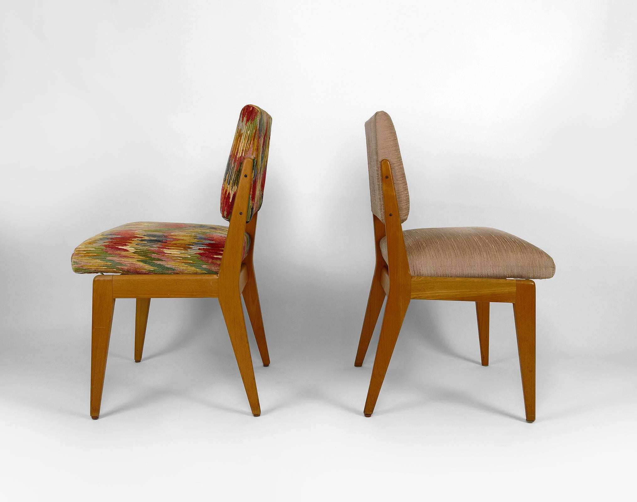 Fabric Pair of Mid-Century Modern Chairs, France, circa 1950 For Sale