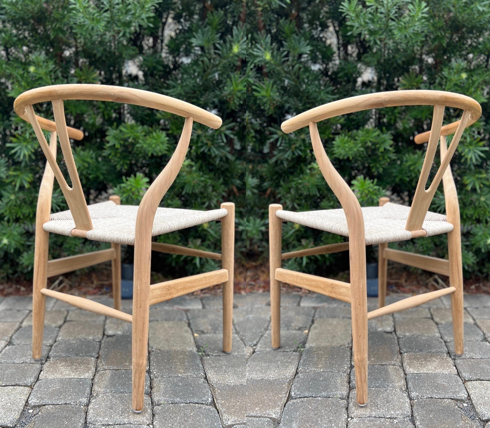 Dutch Pair of Mid-Century Modern Chairs in Natural Teak Wood with Woven Seats, Denmark