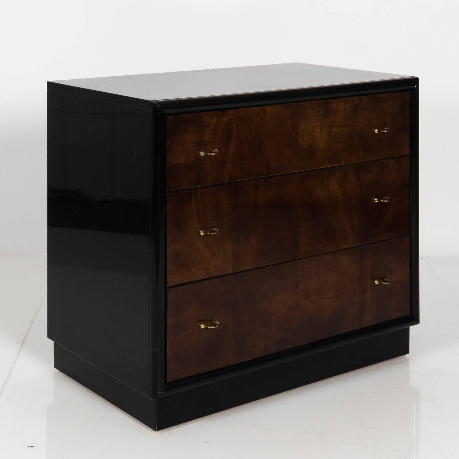 20th Century Pair of Mid-Century Modern Chest of Drawers