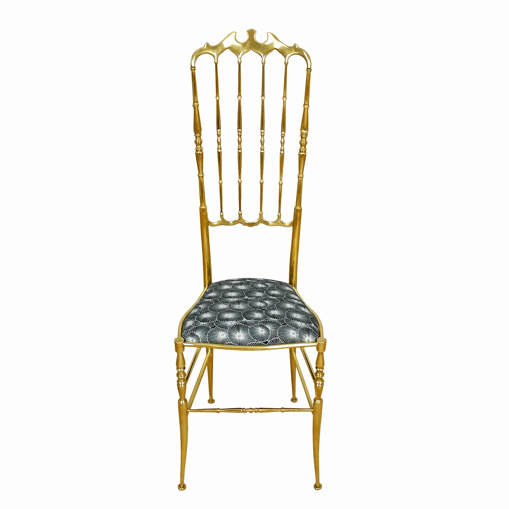 Italian Pair of Mid-Century Modern Chiavari Chairs with Japanese Fabric, Italy, 1940 For Sale