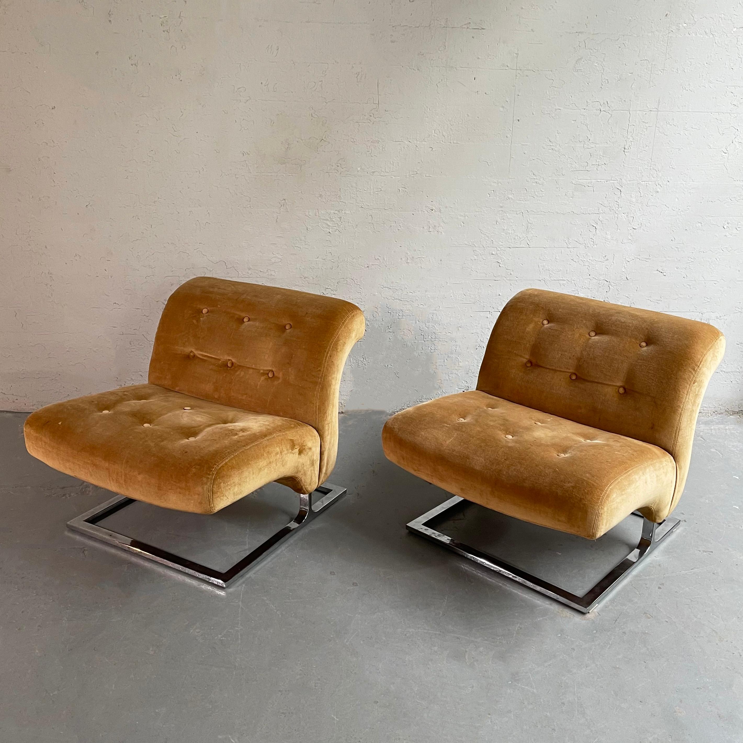 Pair Of Mid-Century Modern Chrome Cantilever Slipper Lounge Chairs For Sale 2