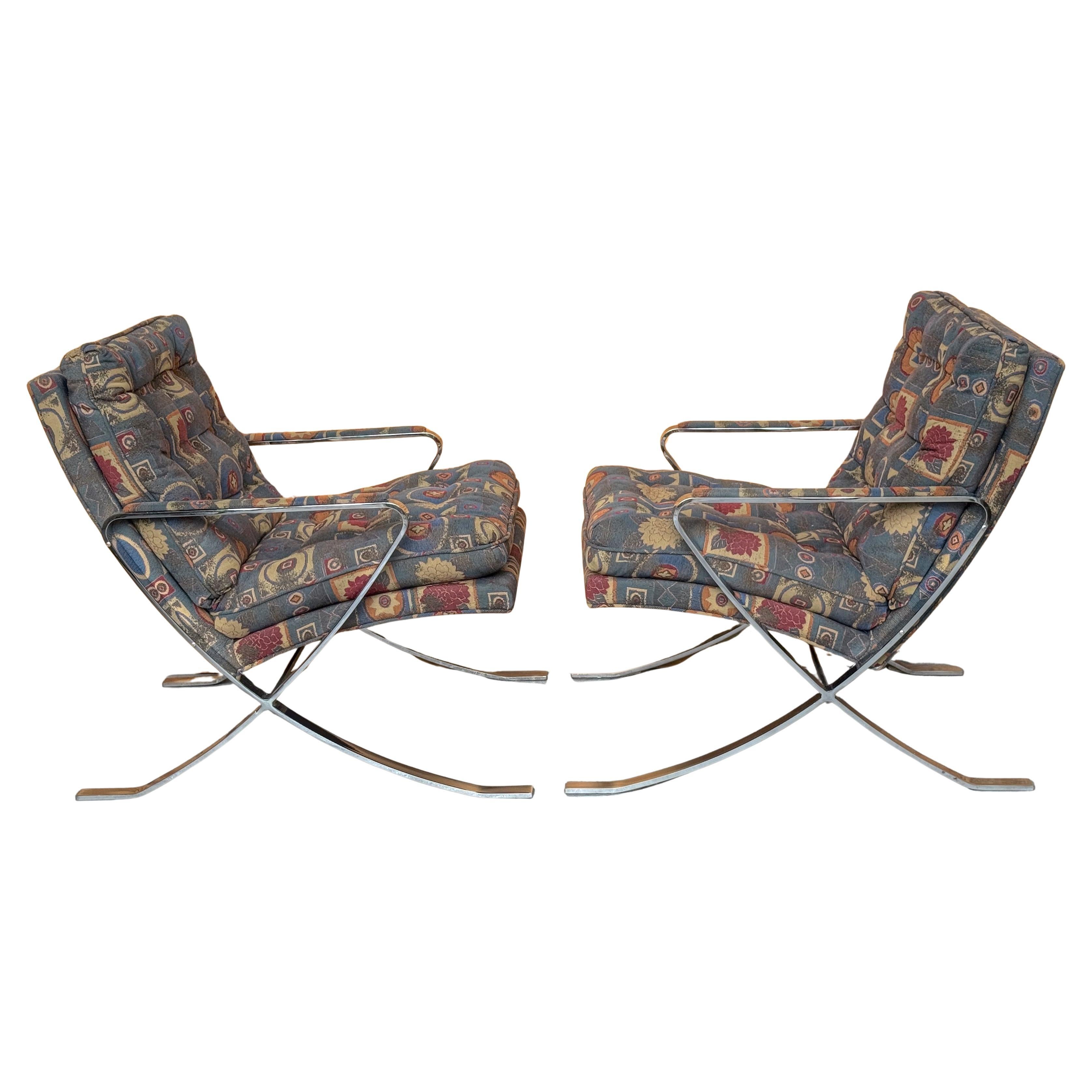 Coppia di sedie da salotto con base a X in cromo, Bernhardt, circa anni Settanta in vendita