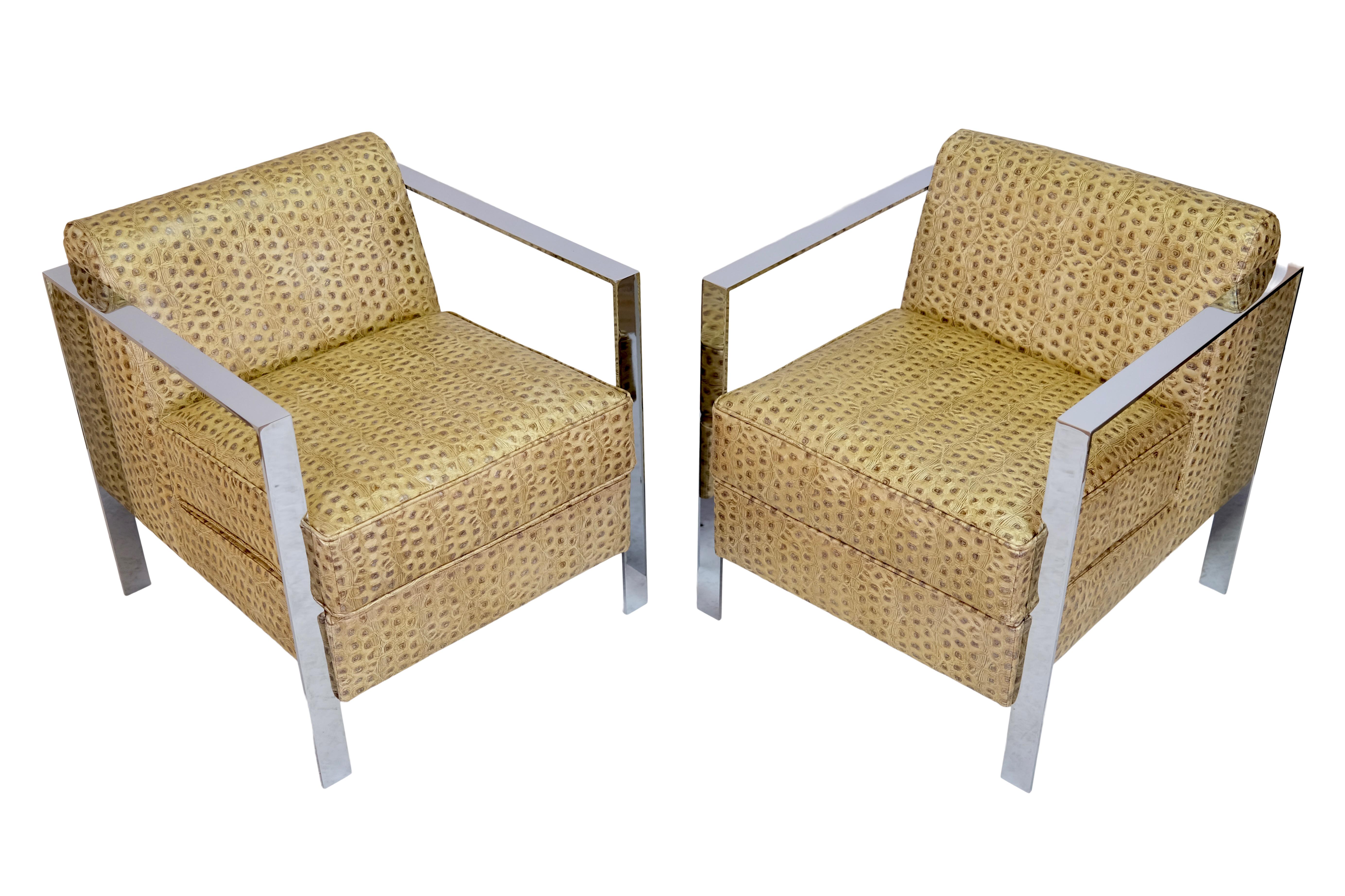 20th Century Pair of Mid-Century Modern Chromed Steel Tube Chairs with Embossed Upholstery For Sale