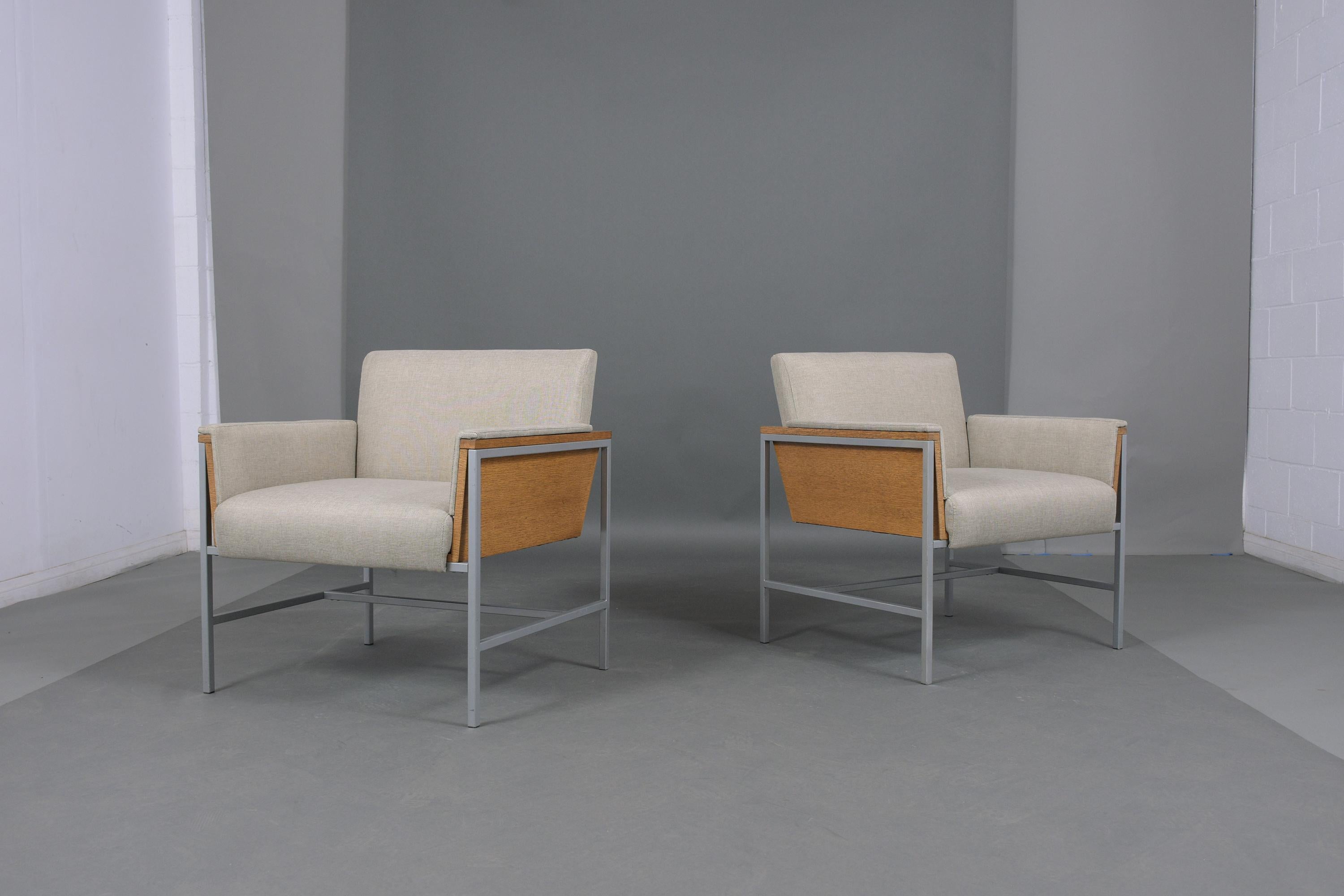 Wood Pair of Mid-Century Modern Club Chairs