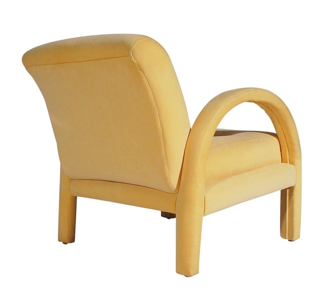 Late 20th Century Pair of Mid-Century Modern Club or Lounge Chairs after Milo Baughman in Velvet