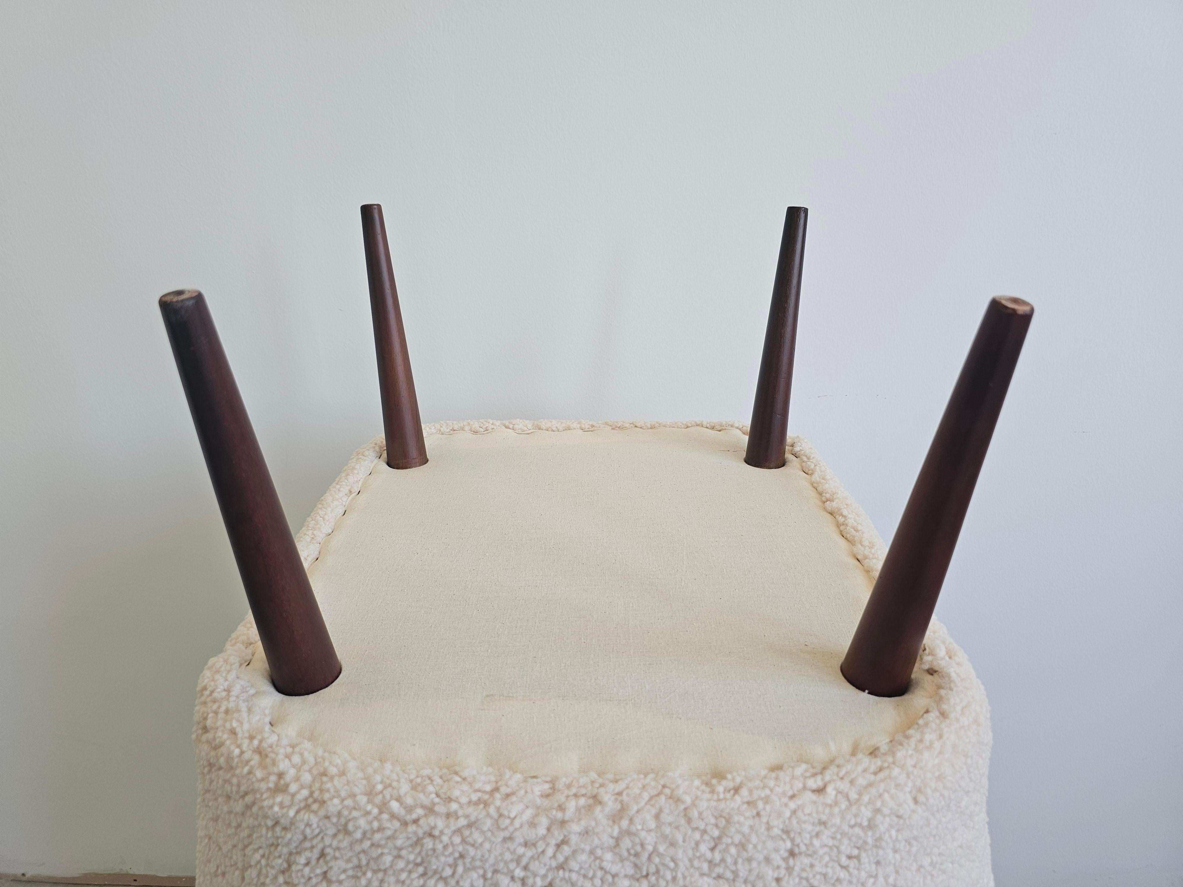 Paire de chaises cocktail The MODERNS Modernity, entièrement remises à neuf, Yougoslavie, années 1950 en vente 2