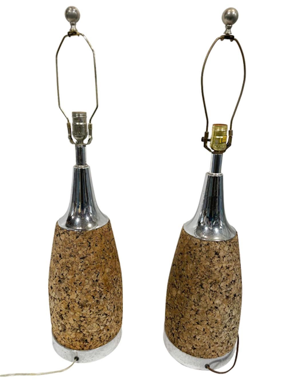Pair of Mid-Century Modern Cork and Chrome Table Lamps of Bottle Form In Good Condition For Sale In Nantucket, MA