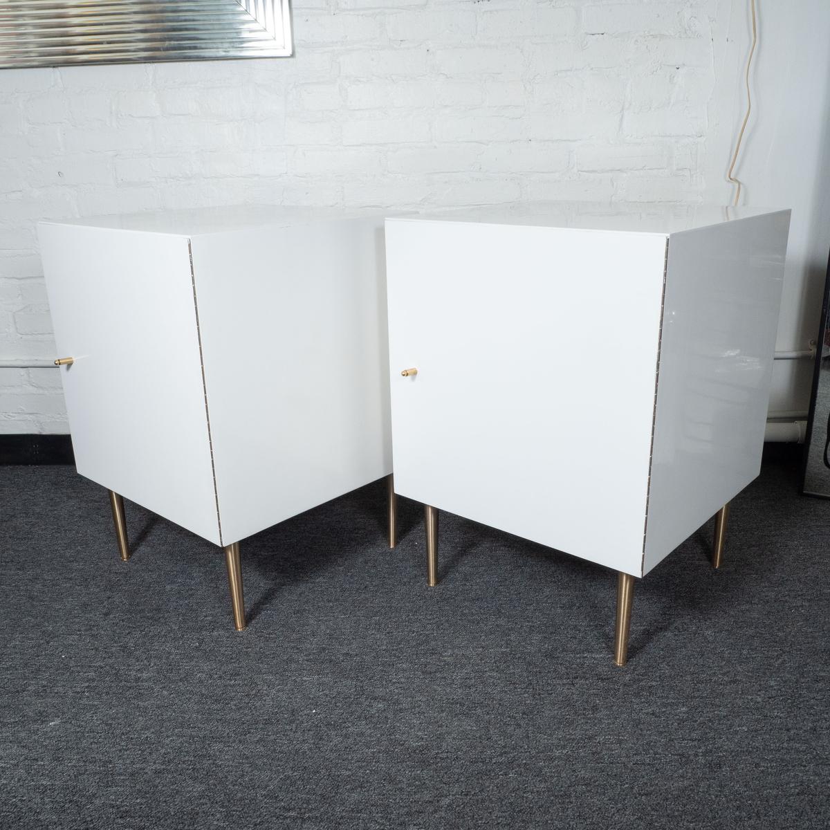 Painted Pair of Mid-Century Modern Cubic White Cabinets For Sale