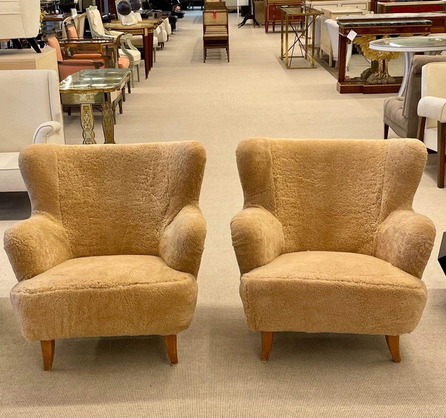 Pair of Mid-Century Modern Danish Cabinet Maker Lounge, Club or Wingback Chairs 11