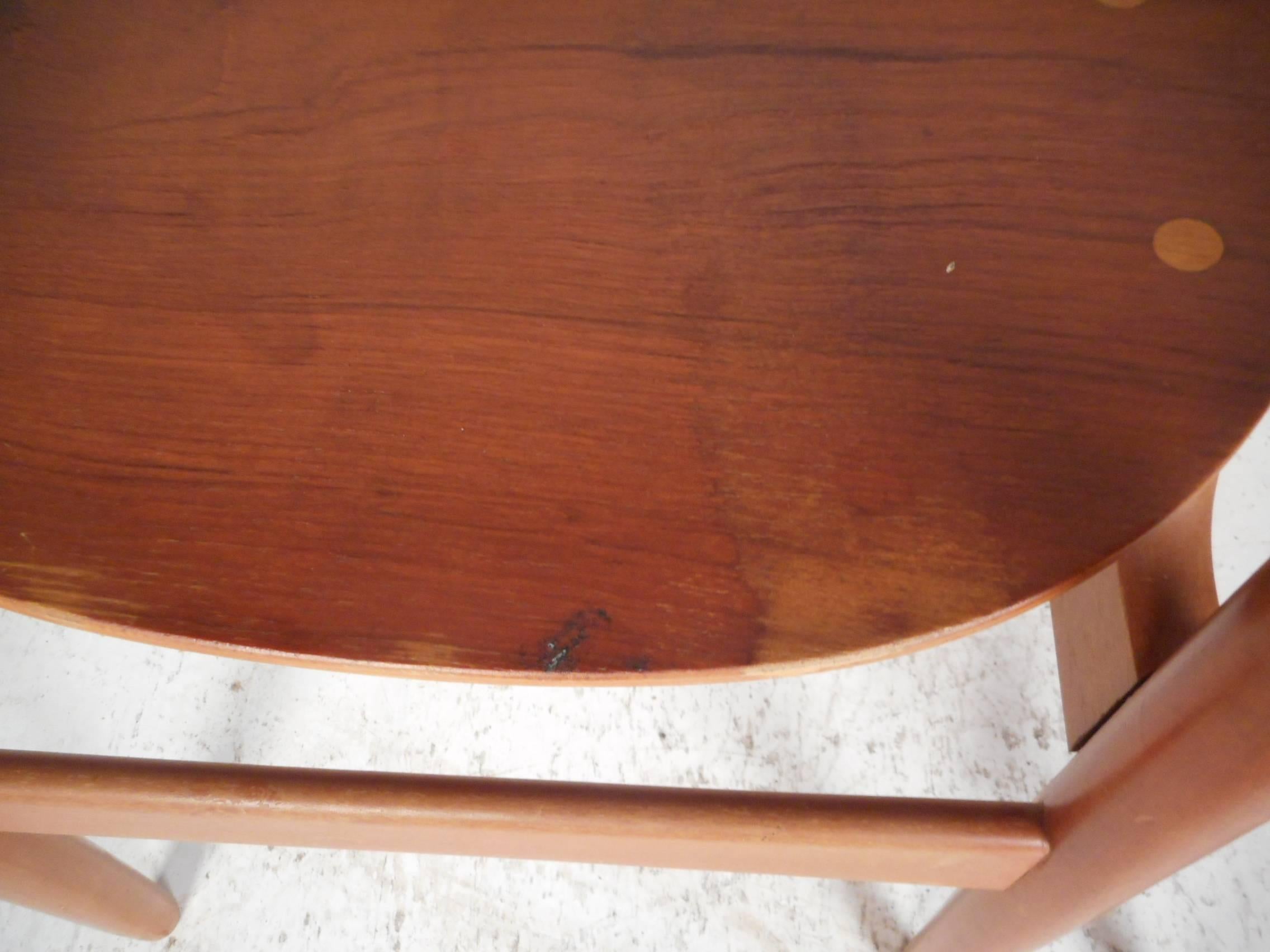 Teak Pair of Mid-Century Modern Danish Chairs For Sale