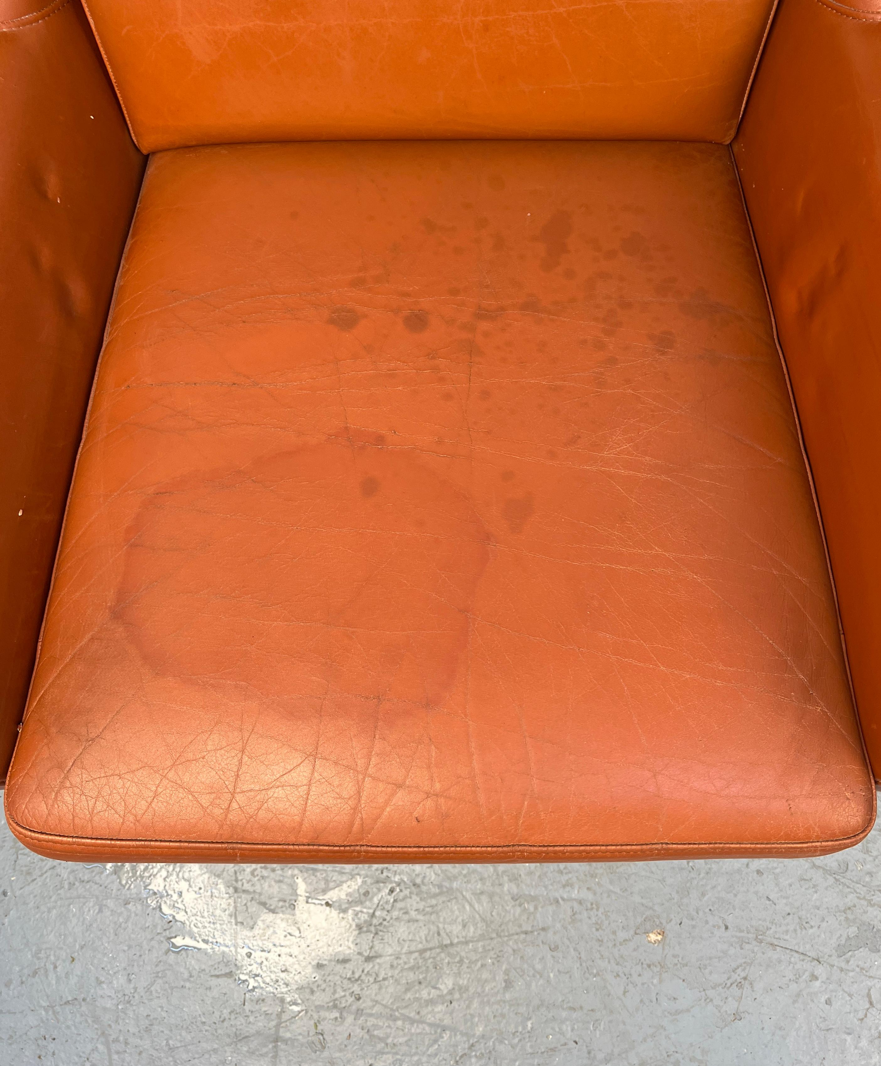 Coppia di sedie in pelle danese della metà del secolo scorso di Wiels Møbler in vendita 5