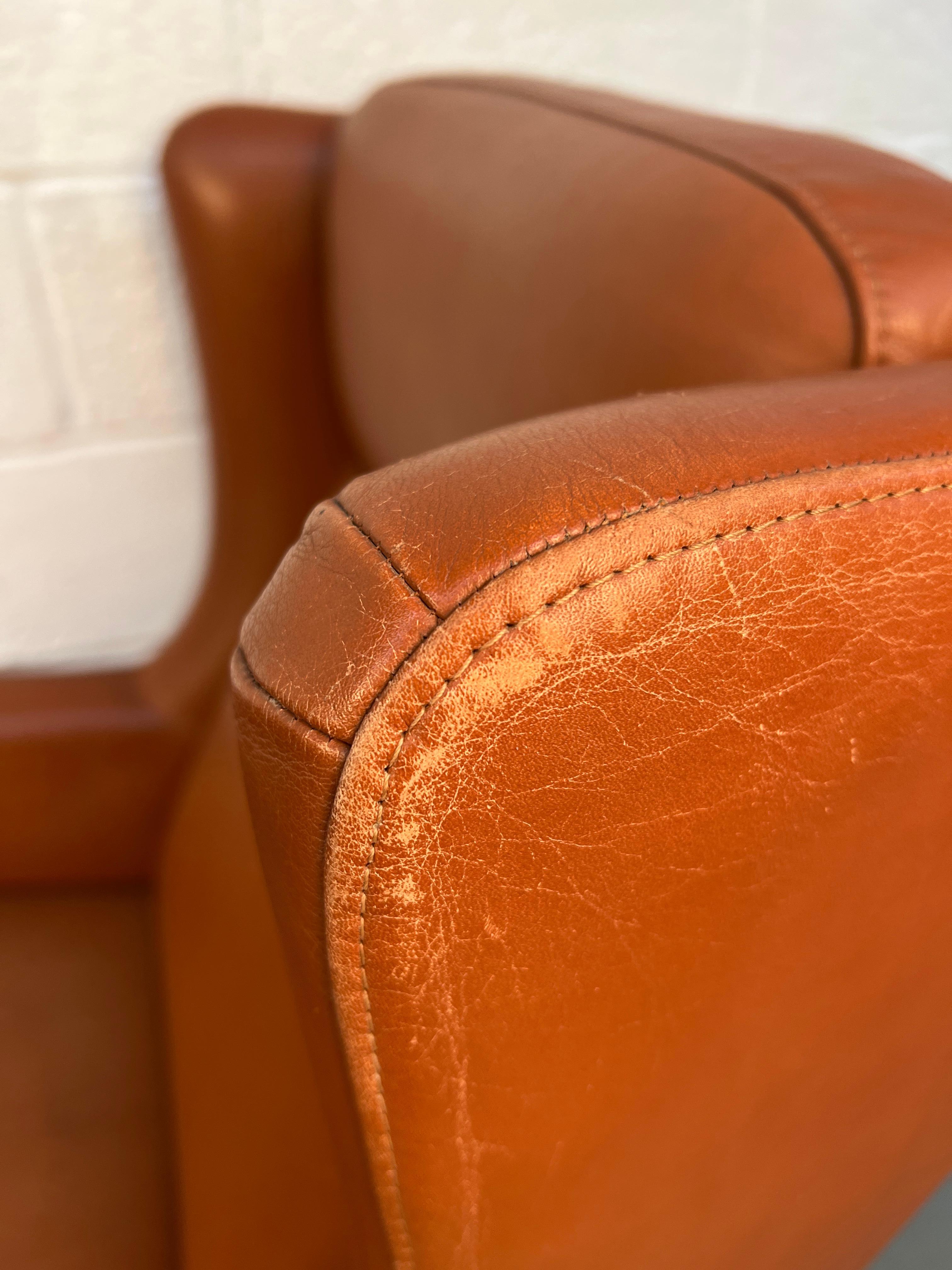 Coppia di sedie in pelle danese della metà del secolo scorso di Wiels Møbler in vendita 8