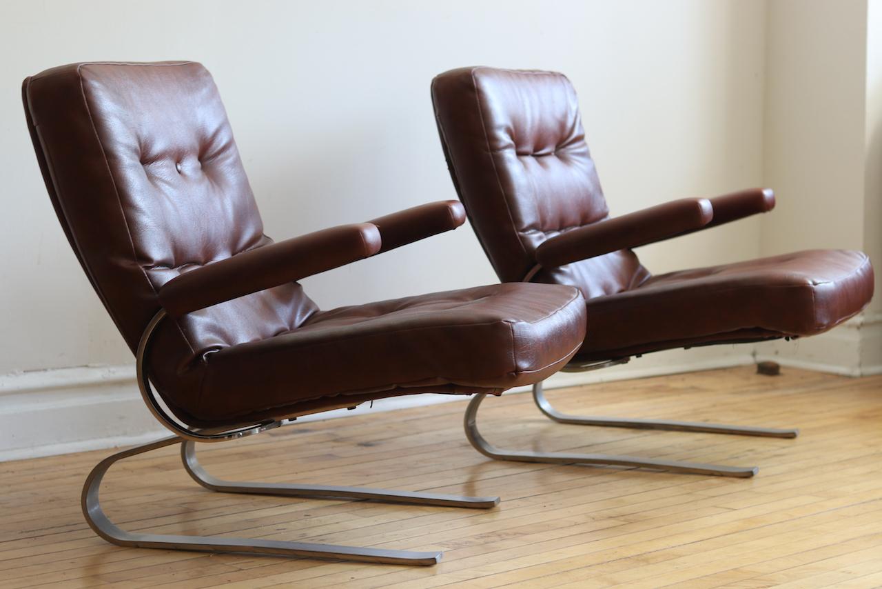 Pair of Mid-Century Modern Danish Leather Lounge Chairs In Good Condition In Brooklyn, NY