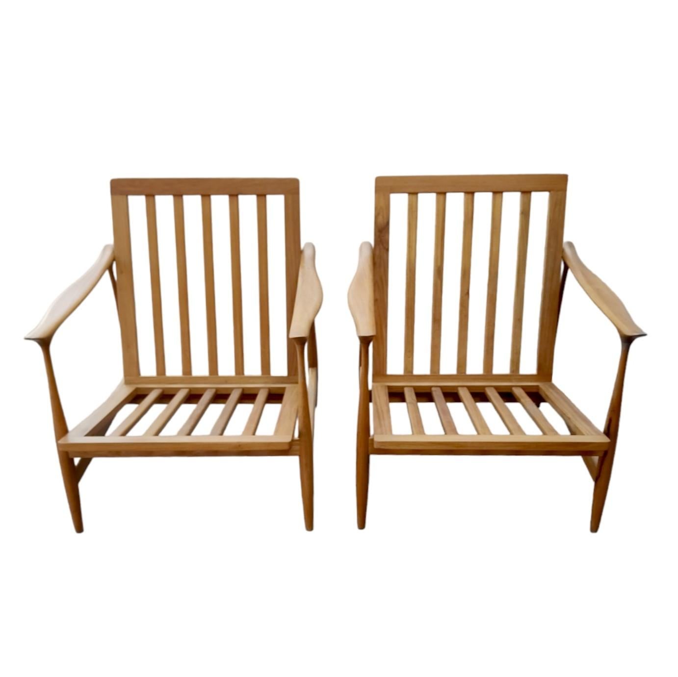 Pair of Mid-Century Modern Danish Style Arm Chairs 13