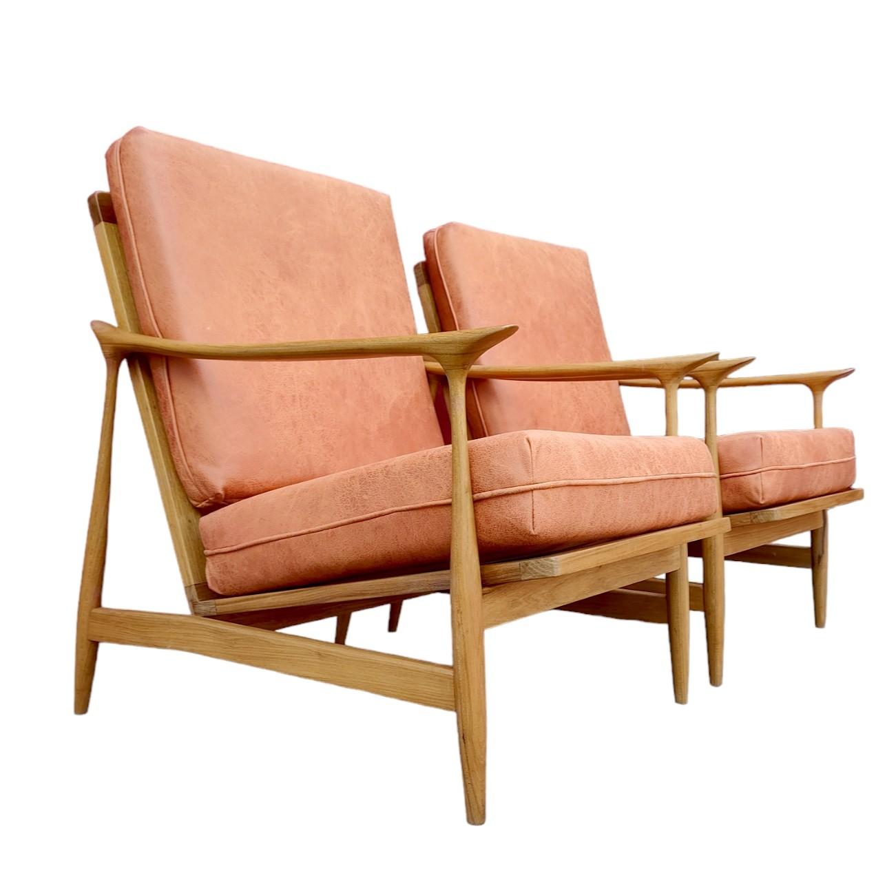 Pair of Mid-Century Modern Danish Style Arm Chairs 4