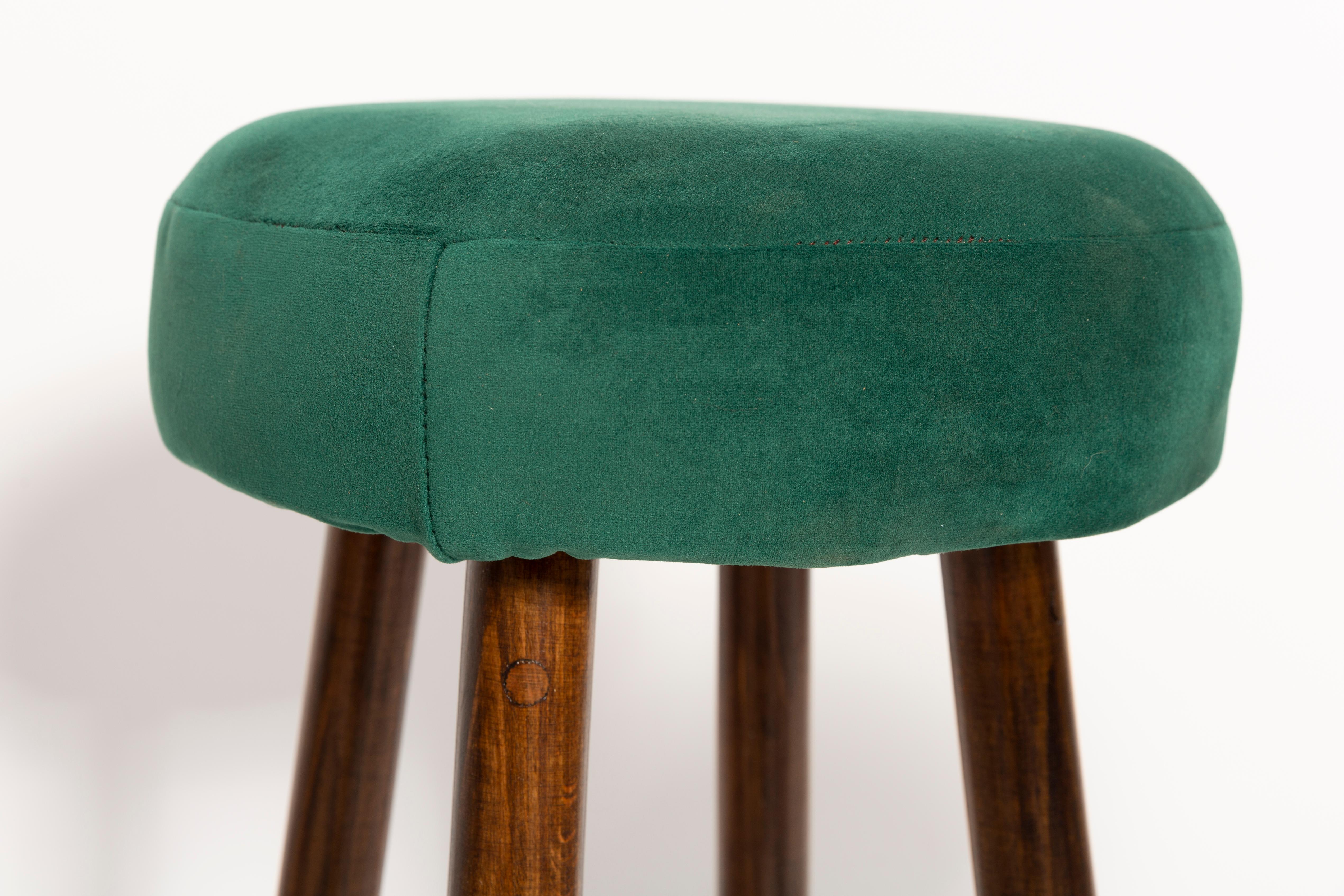 Pair of Mid-Century Modern Dark Green Velvet Bar Stools, 1960s 3