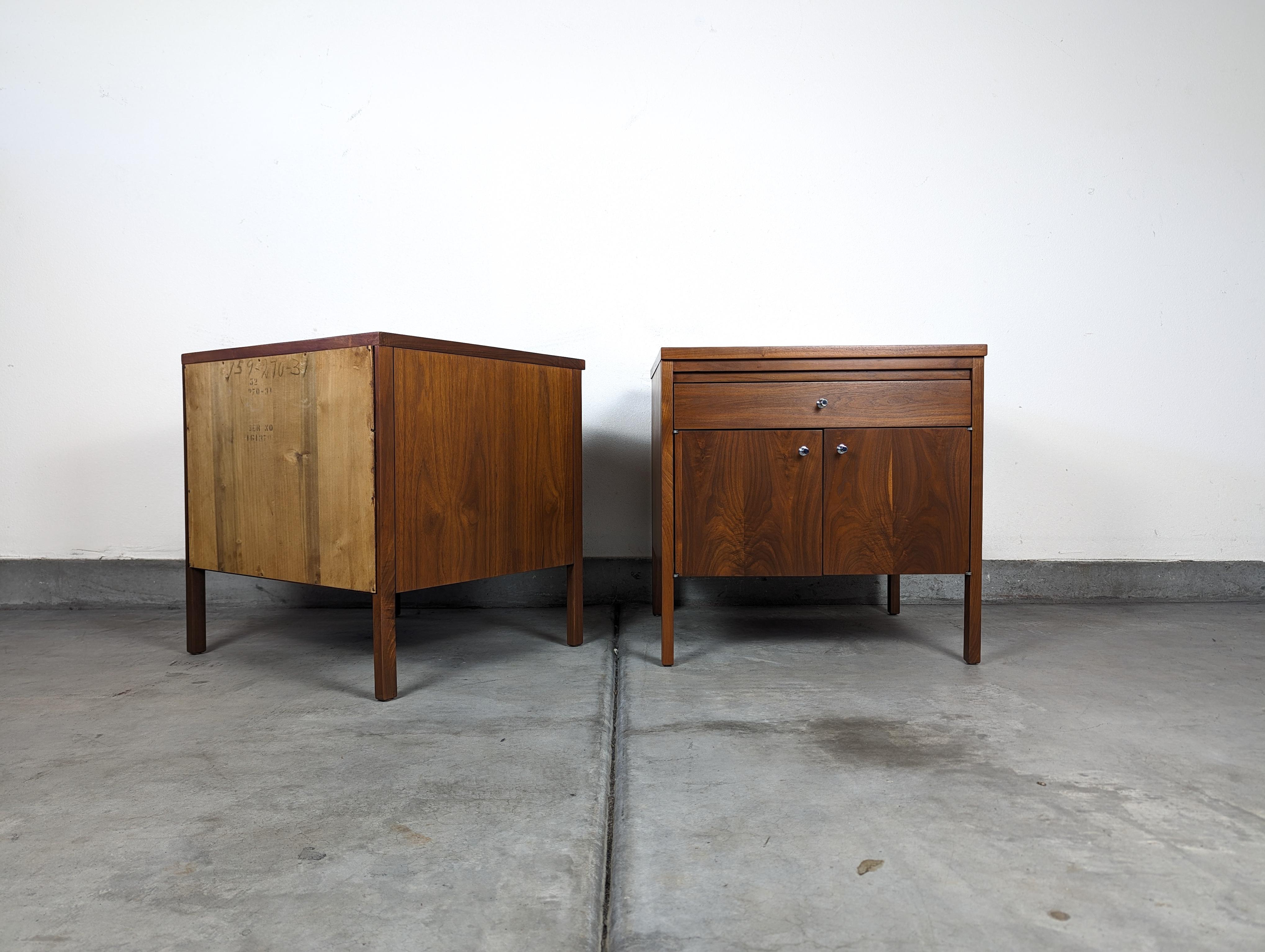 American Pair of Mid Century Modern Delineator Nightstands by Paul McCobb for Lane, c1960 For Sale