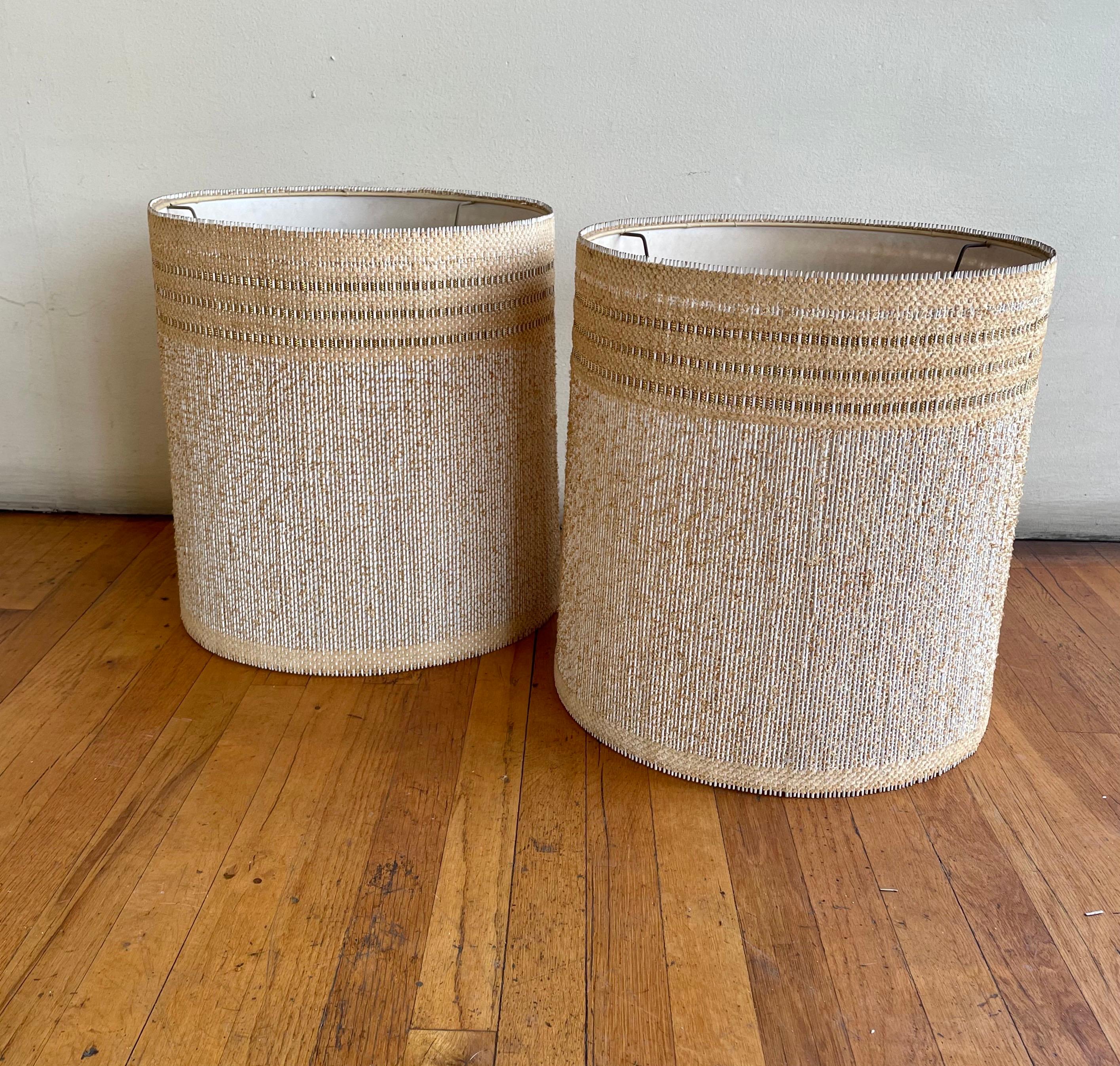 Wonderful pair of textured lampshades by Maria Kipp. Wood & Fabric. Nice condition a couple of flea bites here and there overall very clean.

Measures: top is: 16.25