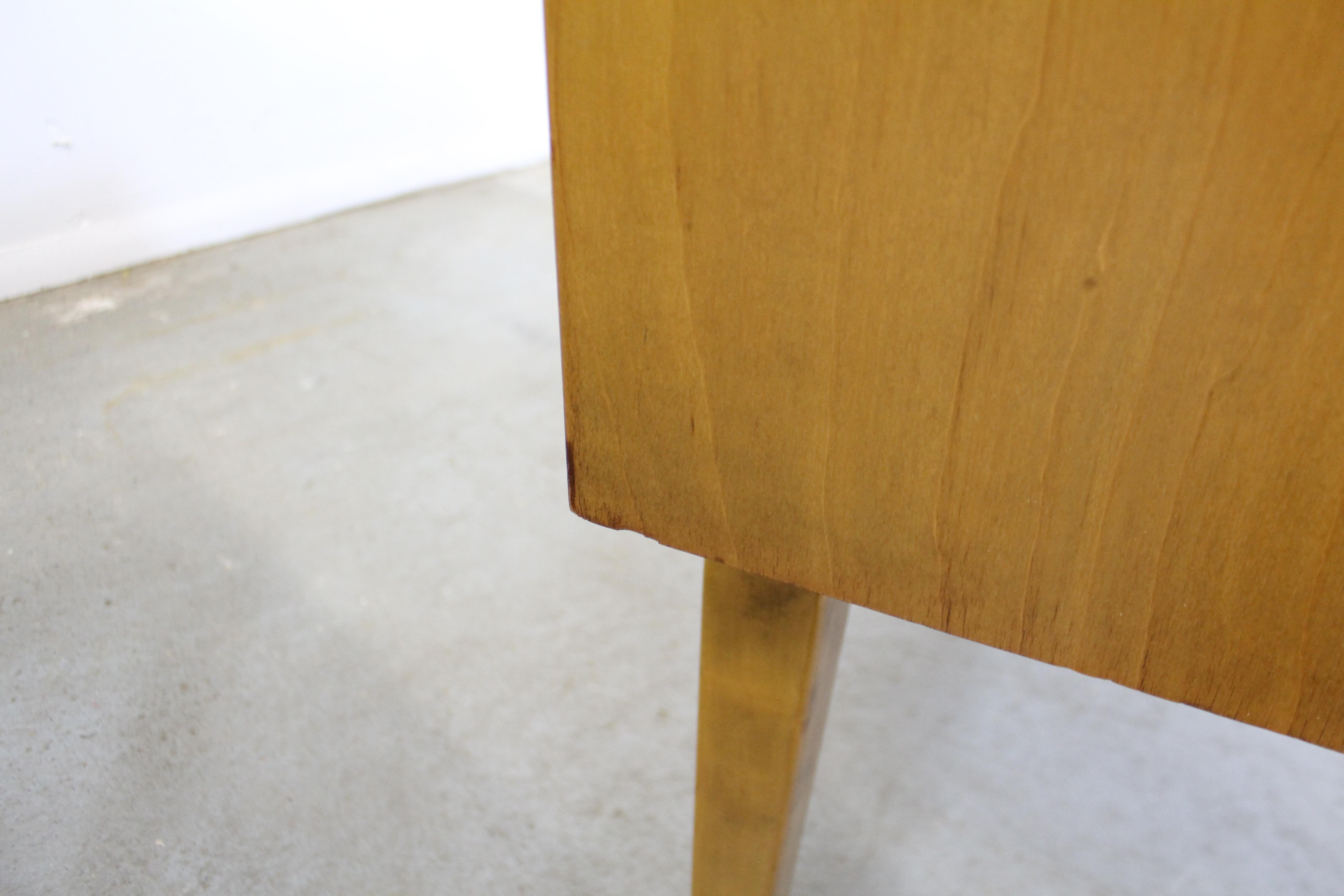 Pair of Mid-Century Modern Edmond J. Spence Sculpted Birch Nightstands 6