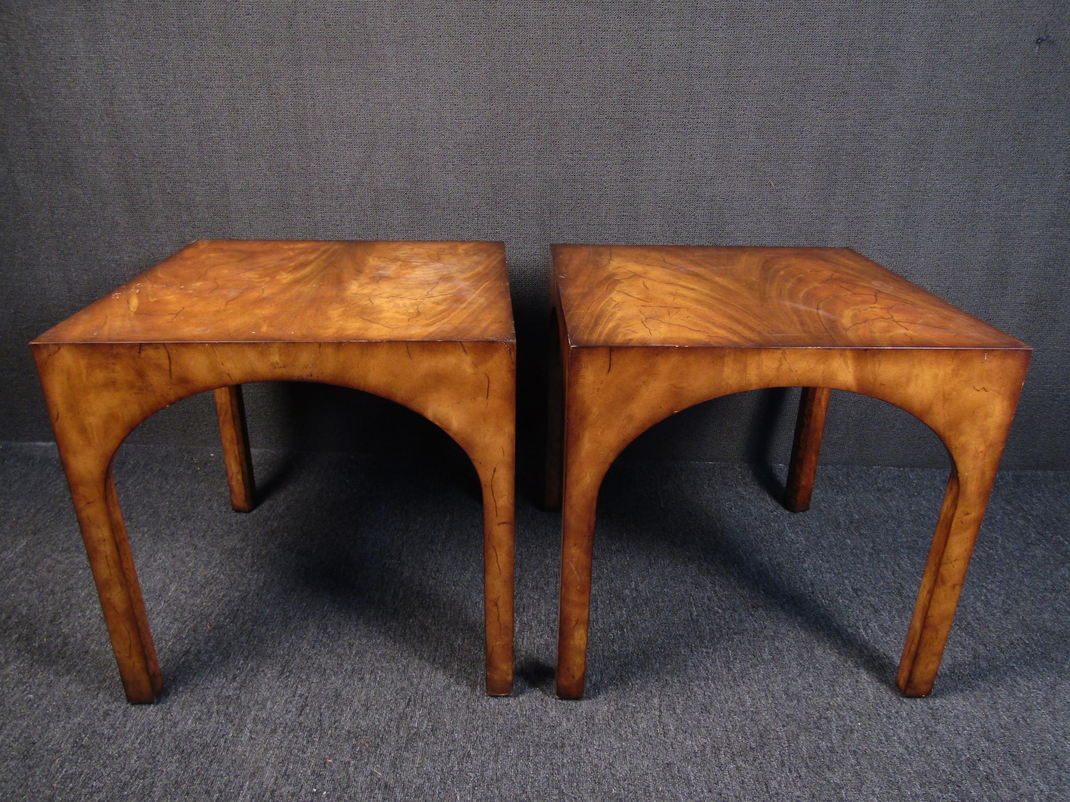 Pair of Mid-Century Modern End Tables by Baker Furniture Co. For Sale 7