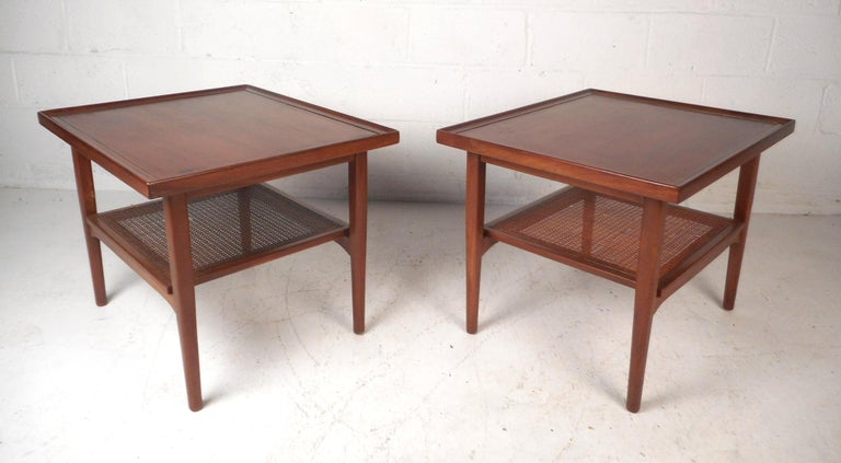 Pair of Mid-Century Modern End Tables by Drexel In Good Condition In Brooklyn, NY