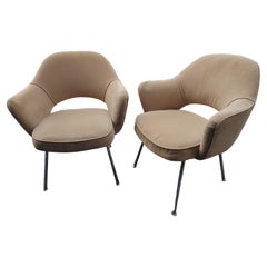 Pair of Mid Century Modern Executive Armchairs by Eero Saarinen for Knoll C1965