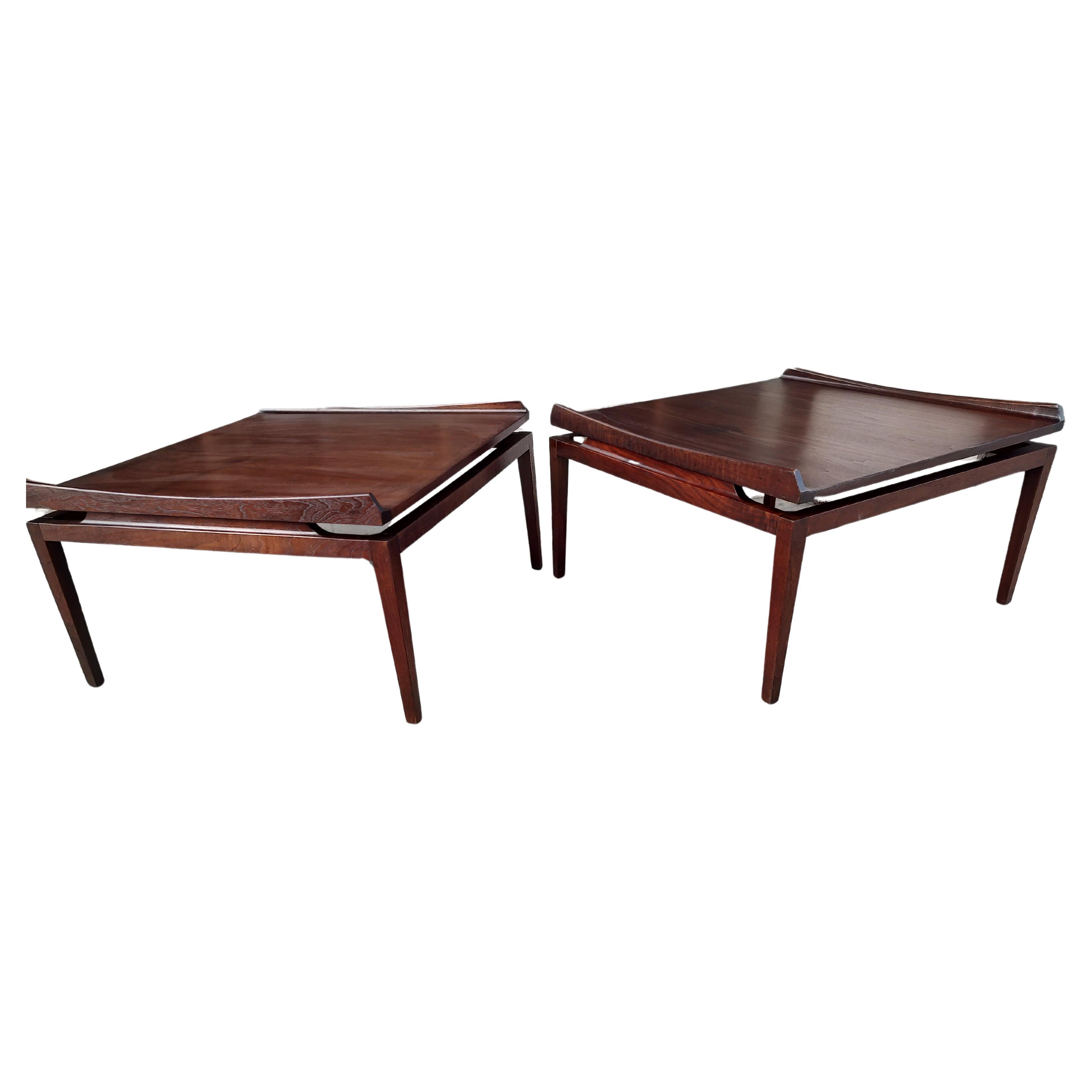 Pareja de mesas auxiliares o de cóctel con tapa flotante, modernas de mediados de siglo, de Jens Risom Estadounidense en venta