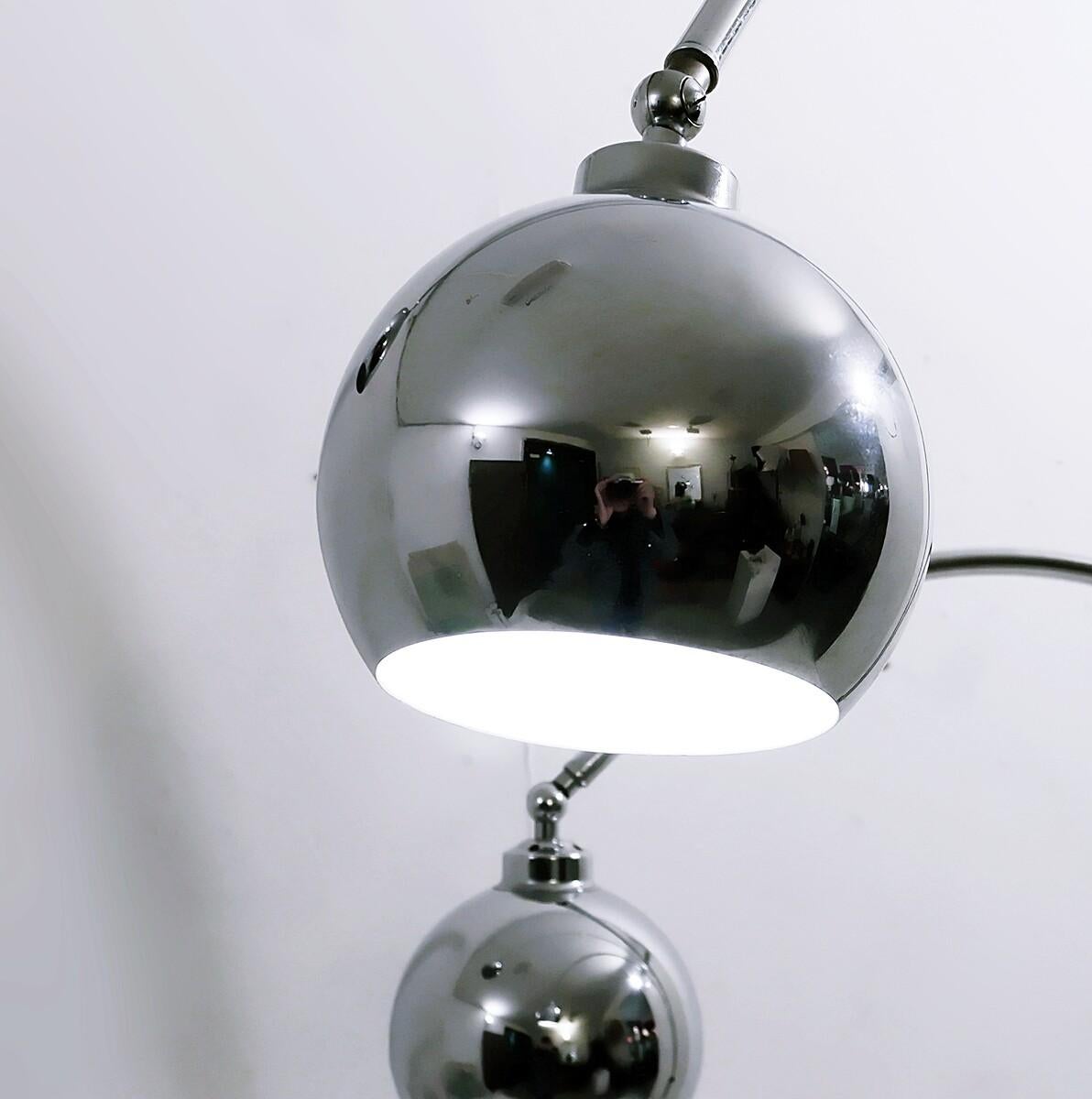 Mid-Century Modern Paire de lampadaires modernes du milieu du siècle dernier de Goffredo Reggiani pour Roche Bobois