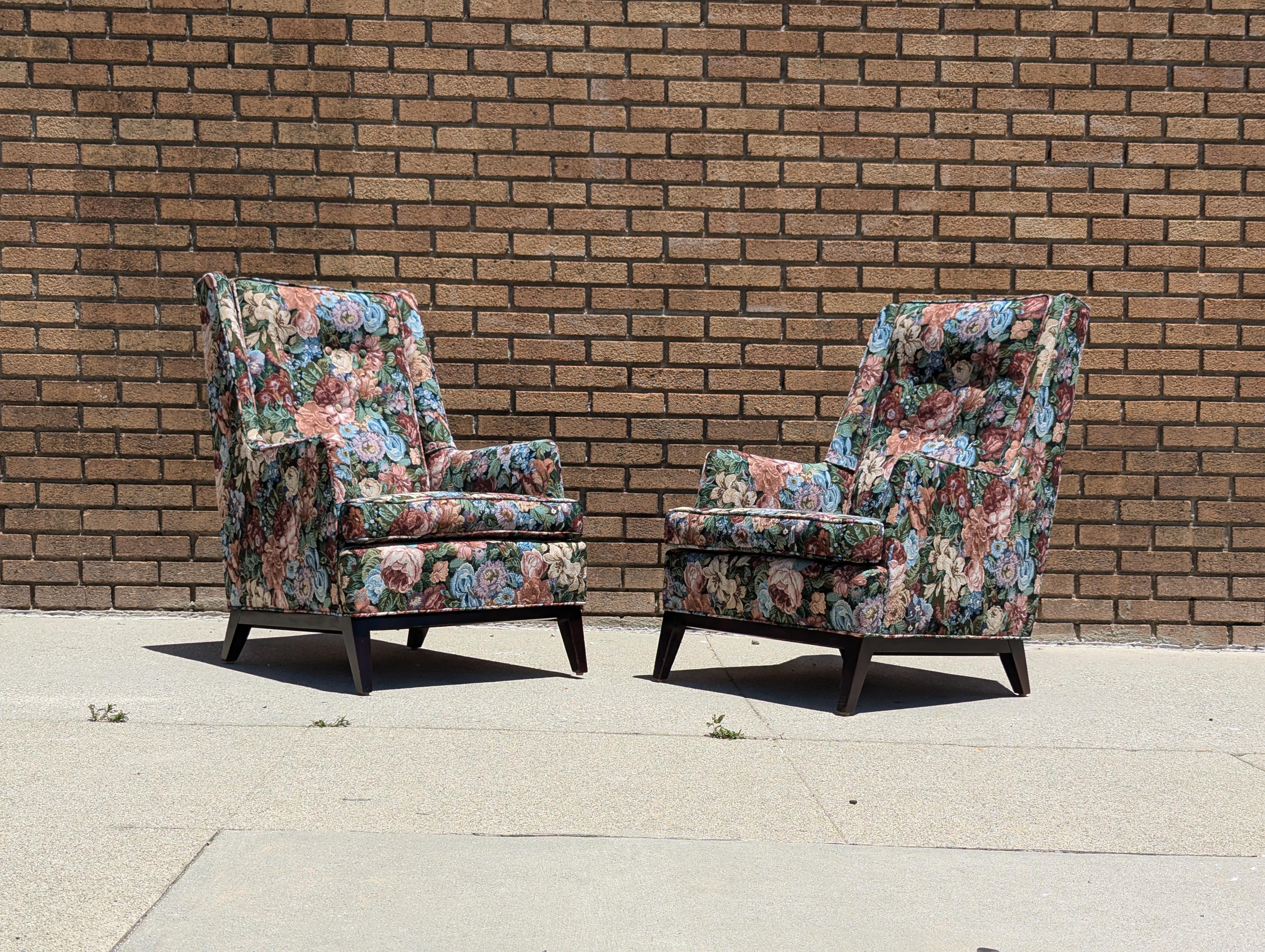Pair of Mid Century Modern Floral Arm Lounge Chairs, c1960s 6