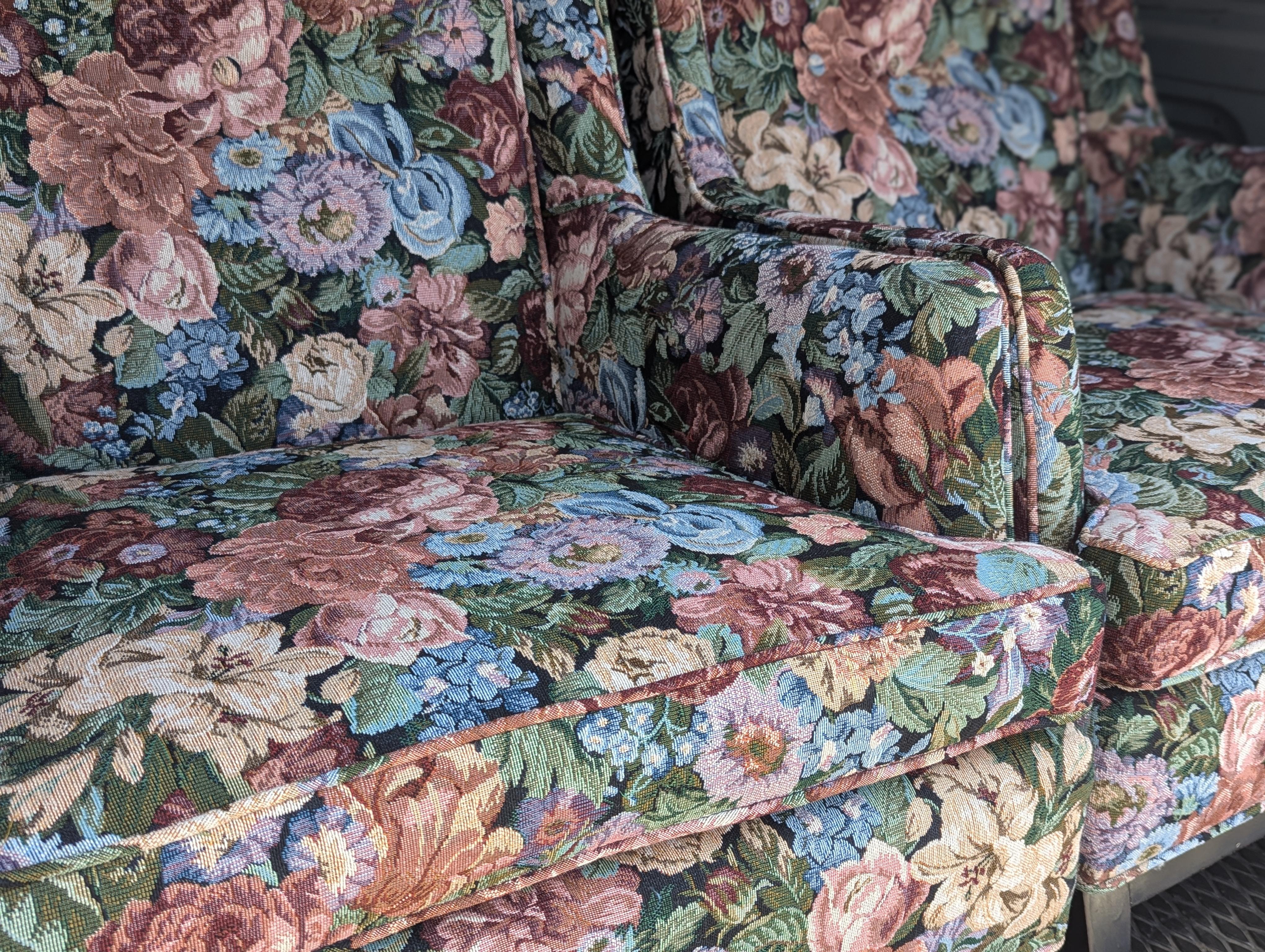Pair of Mid Century Modern Floral Arm Lounge Chairs, c1960s 8