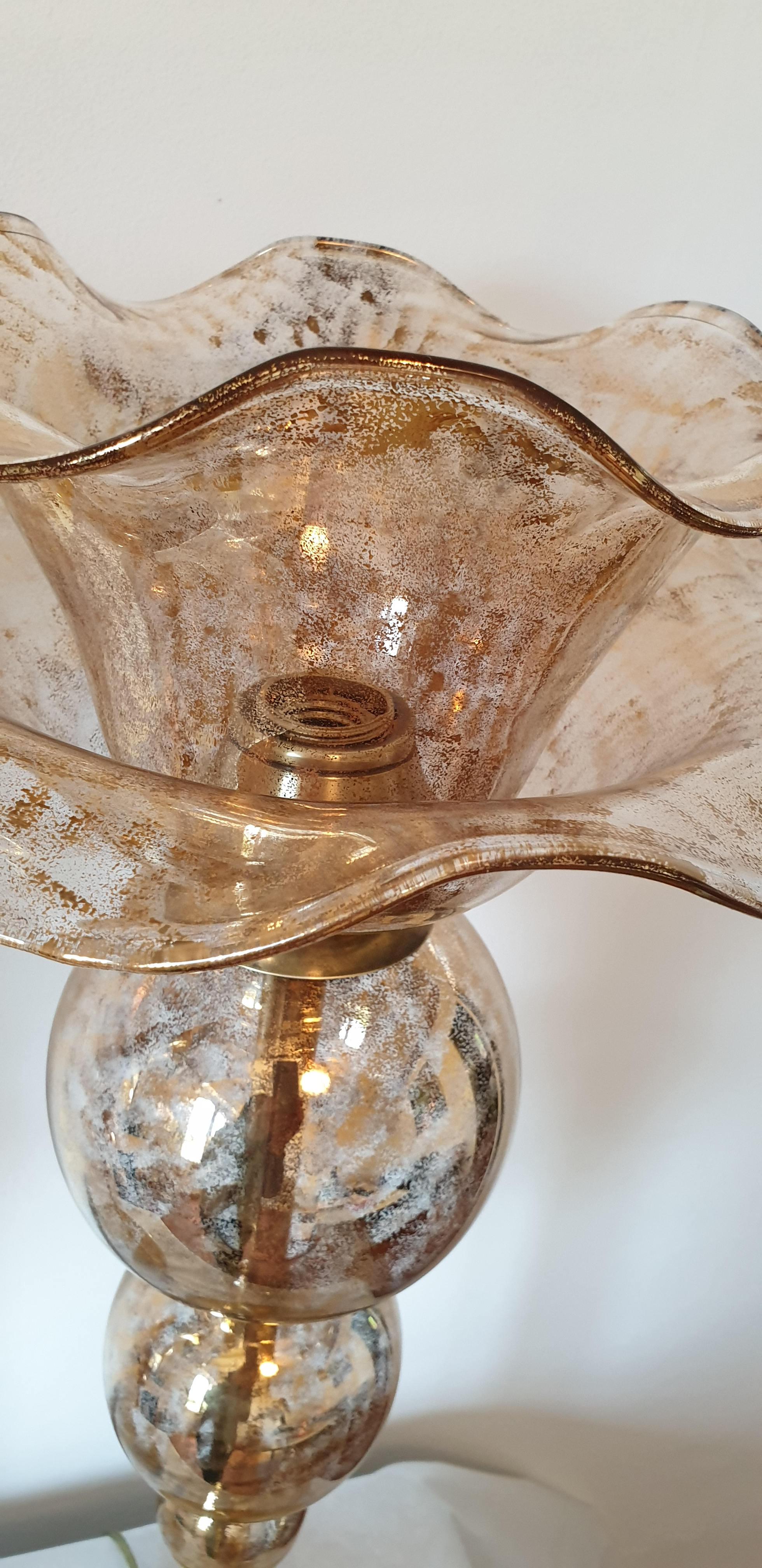 Two Large Mid-Century Modern Murano Glass Lotus Table Lamps Attributed to Seguso 2