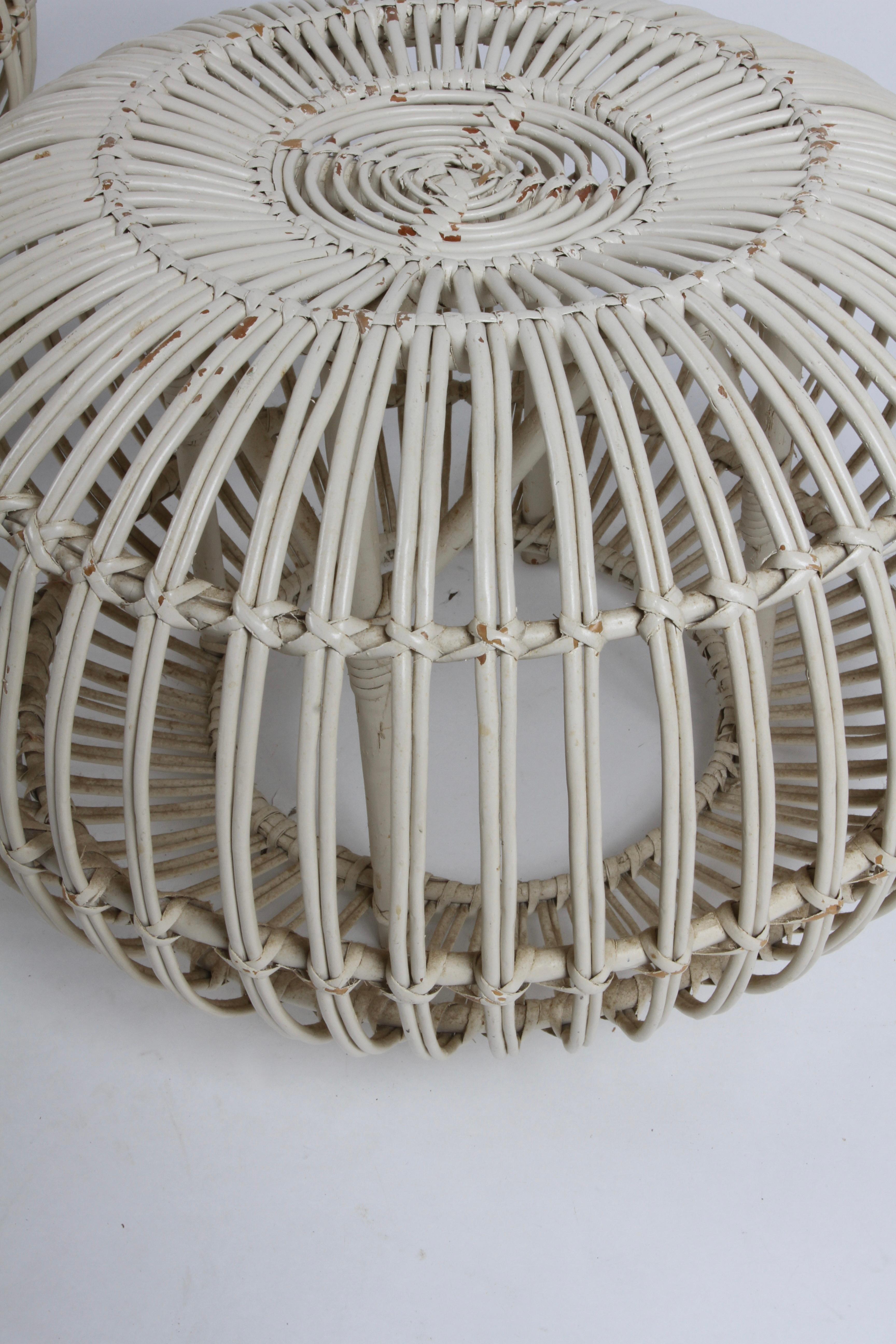 Mid-20th Century Pair of Mid-Century Modern Franco Albini White Wicker Ottomans, Stools or Poufs For Sale