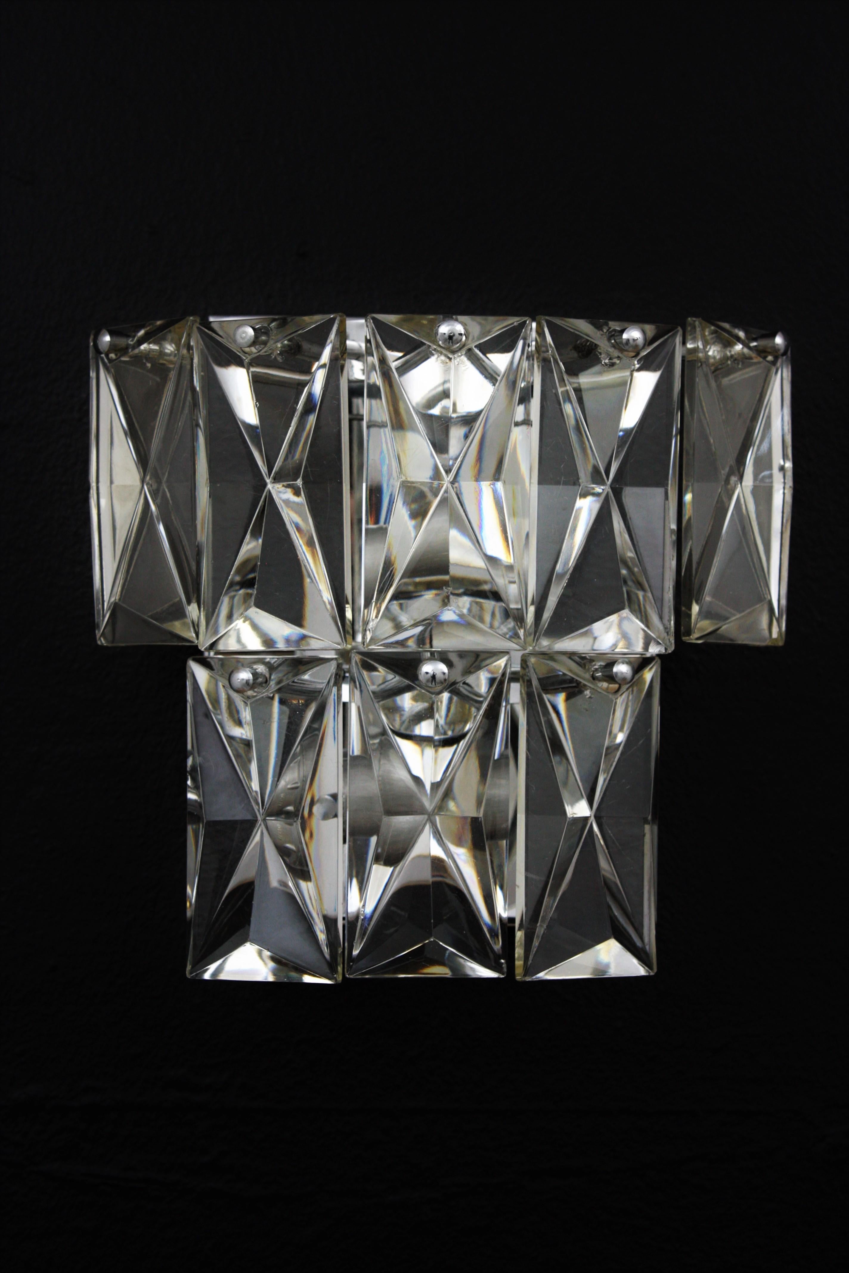 Mid-Century Modern Pair of Crystal Wall Lights, Baccarat Style For Sale