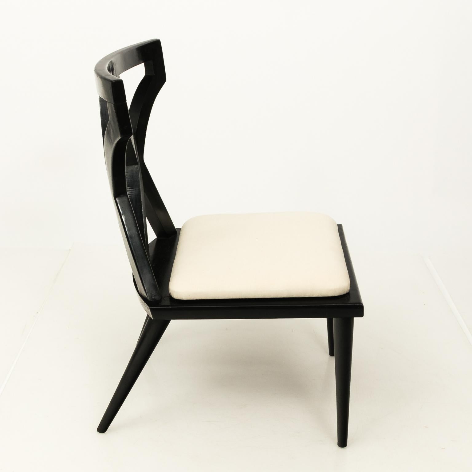 Wood Pair of Mid-Century Modern French Black Lacquered Side Chairs, circa 1960s