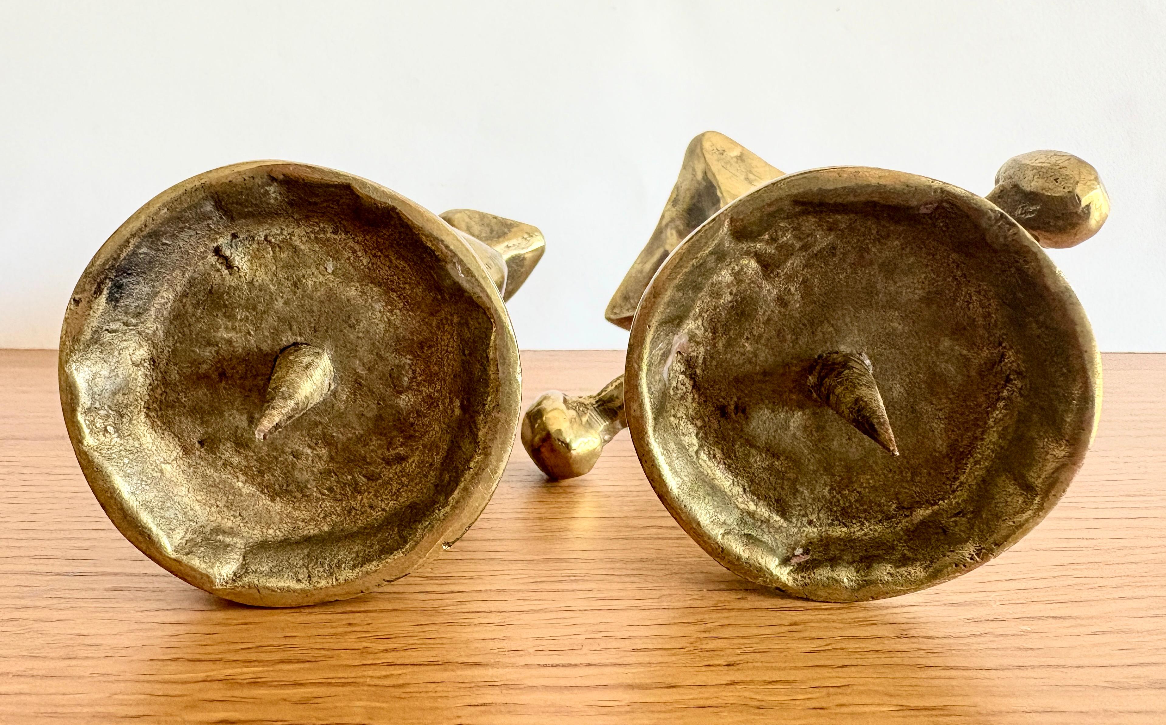 Pair of Mid-Century Modern French Brutalist Candle Holders in Bronze For Sale 6