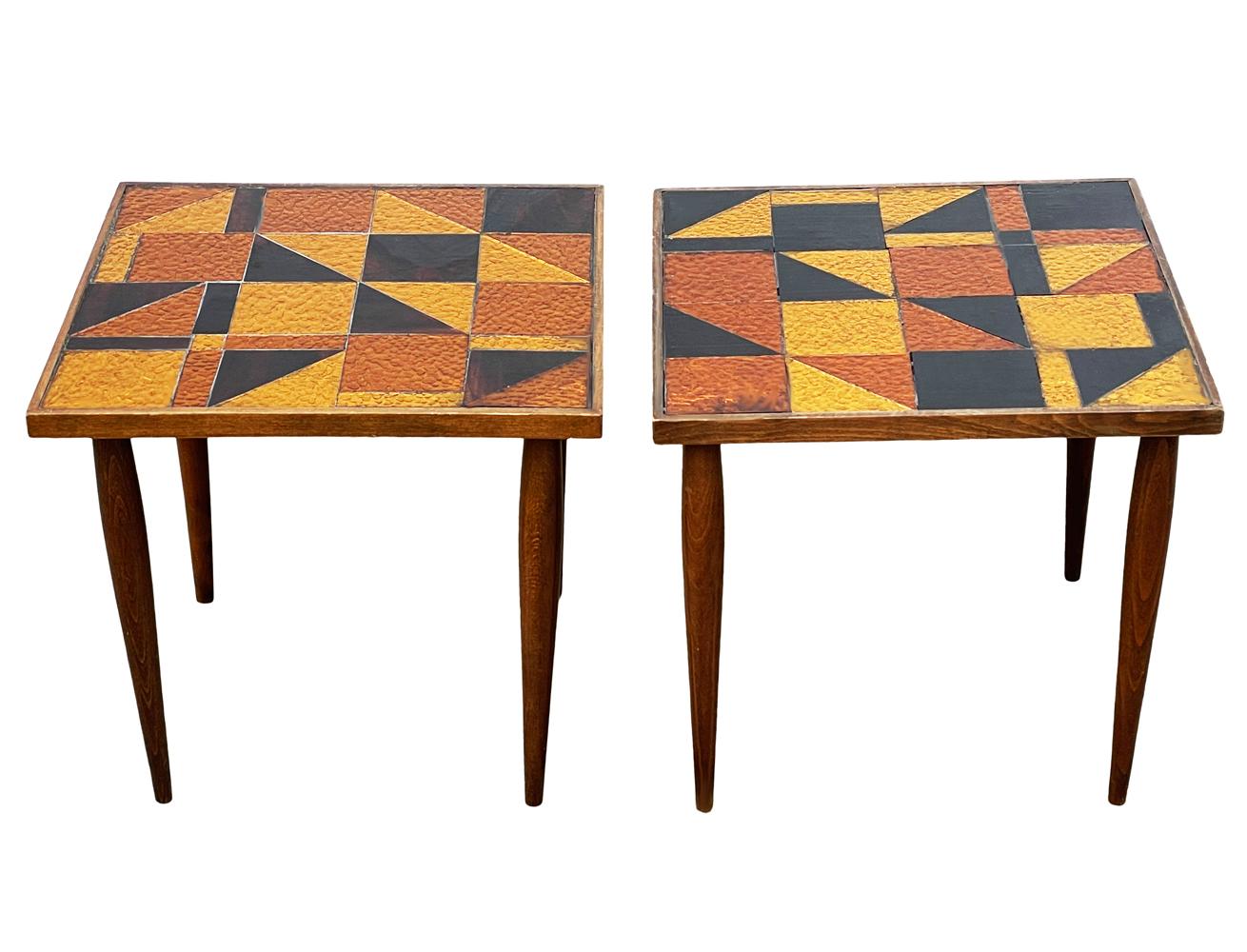 Mid-20th Century Pair of Mid Century Modern Georges Briard Stacking End Tables in Walnut & Glass For Sale