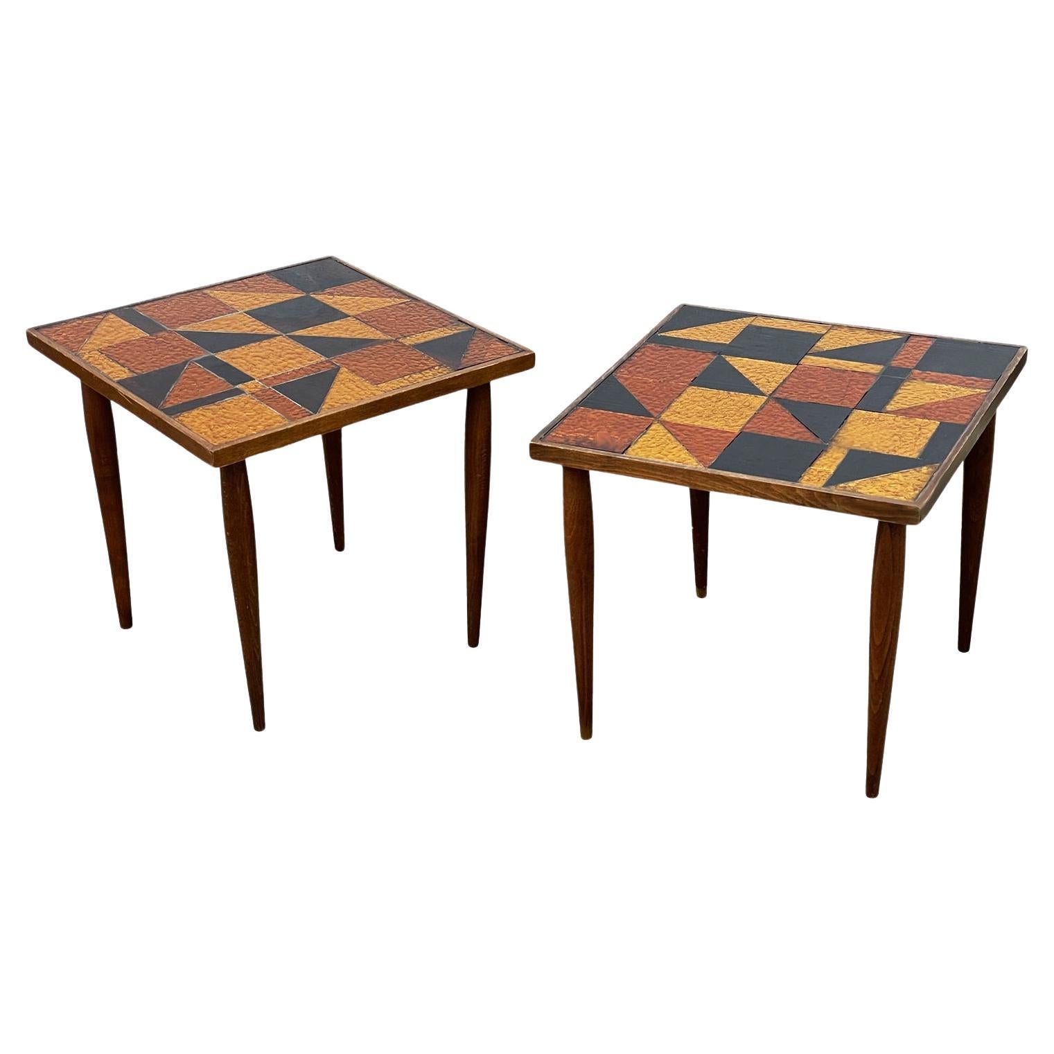 Pair of Mid Century Modern Georges Briard Stacking End Tables in Walnut & Glass For Sale