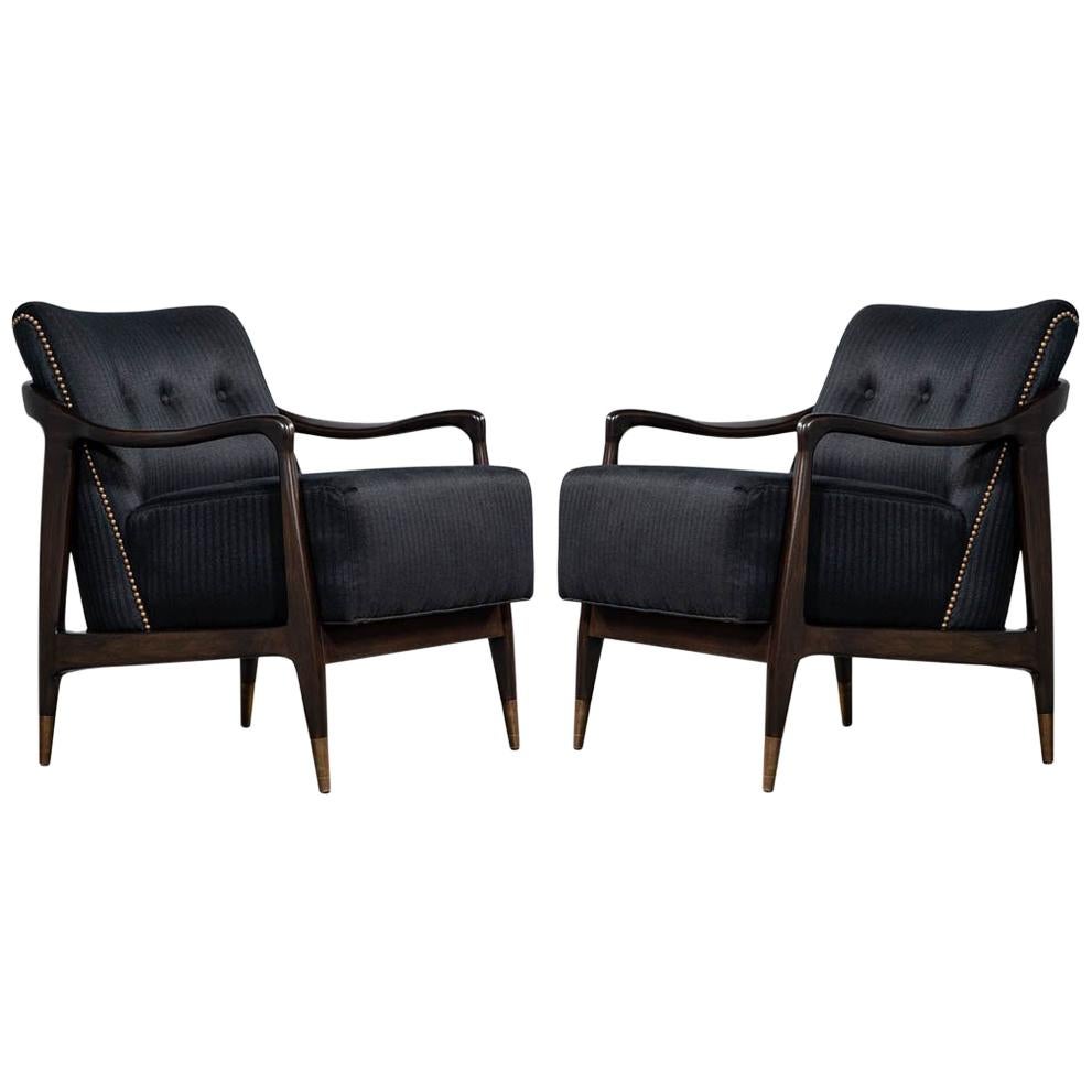 Pair of Mid-Century Modern Gio Ponti Style Arm Club Chairs
