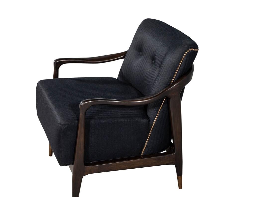 Pair of Mid-Century Modern Gio Ponti Style Club Chairs 5