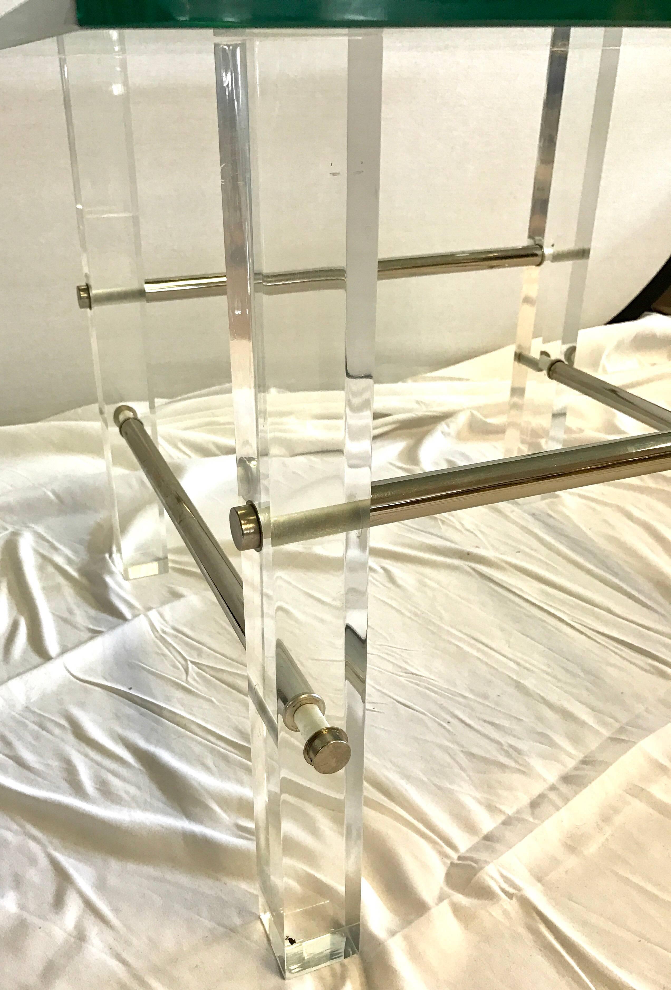 Late 20th Century Pair of Mid-Century Modern Glass Lucite and Chrome End Tables, 1970s