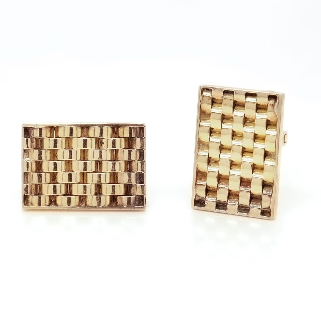 Pair of Mid-Century Modern Gold Basketweave Rectangular Cufflinks 5