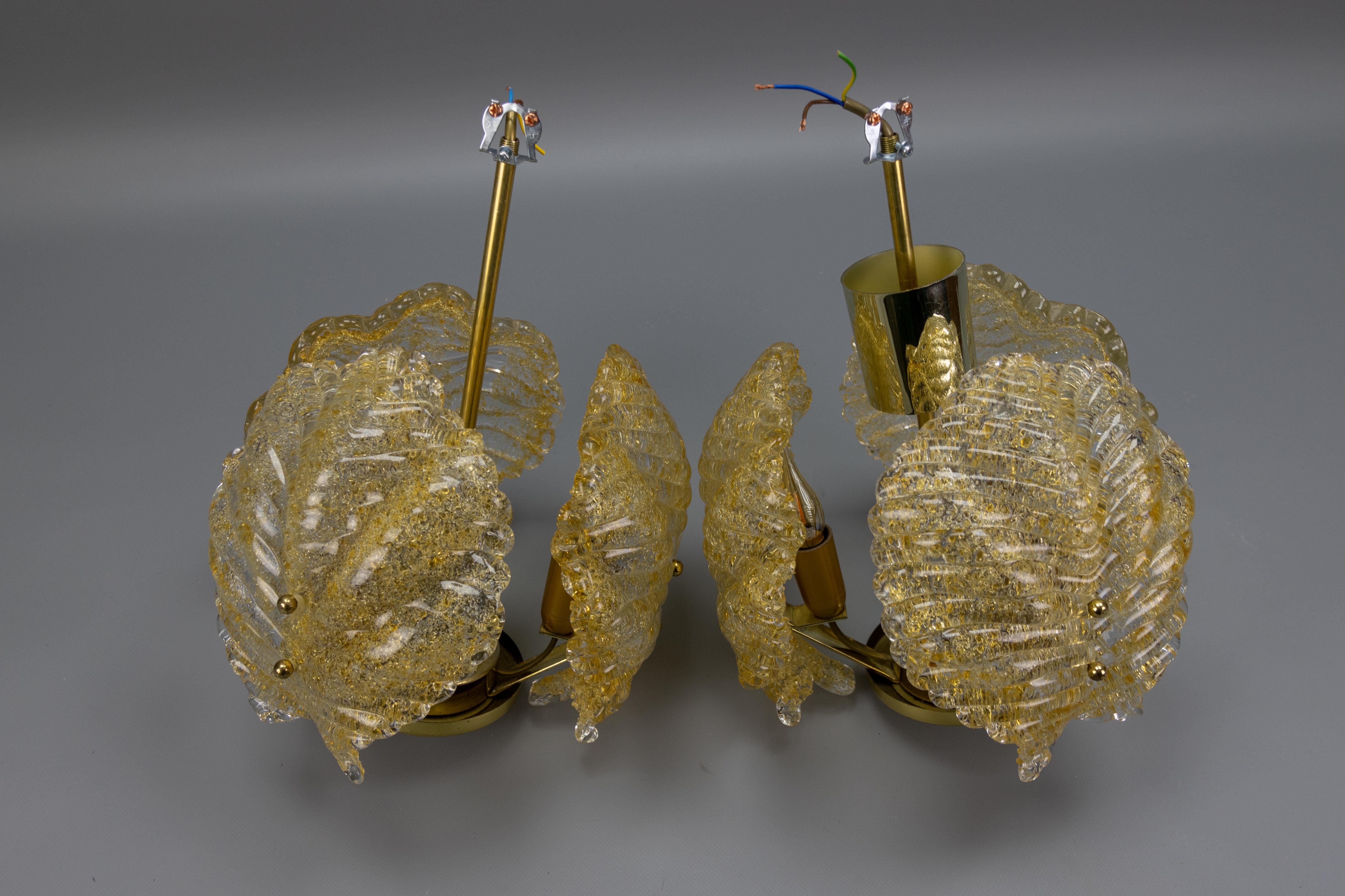 Pair of Mid-Century Modern Golden Inclusions Glass Pendant Lights, 1960s For Sale 14