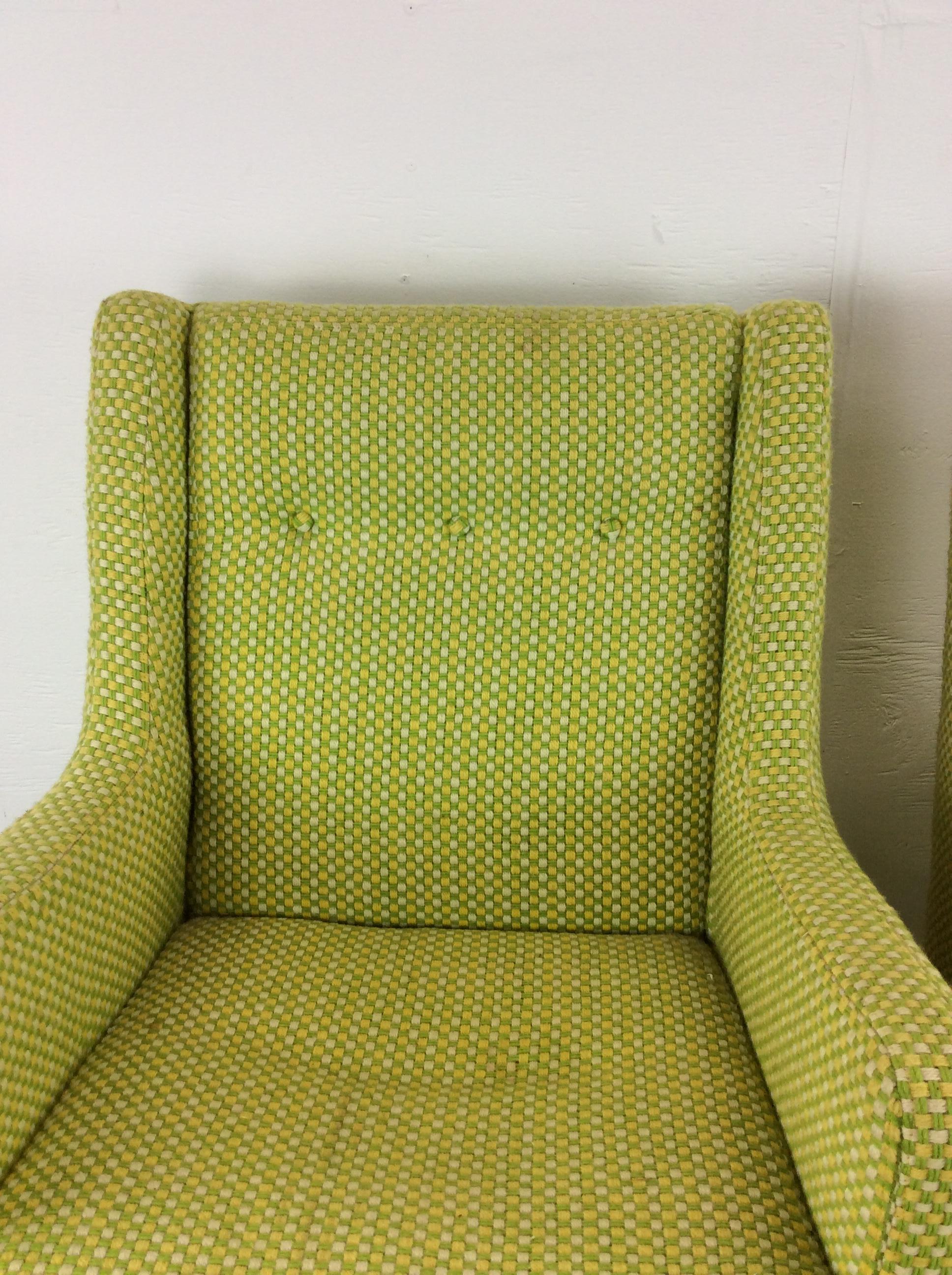 Pair of Mid Century Modern Green Armchairs with Tufted Seat Back In Excellent Condition For Sale In Freehold, NJ