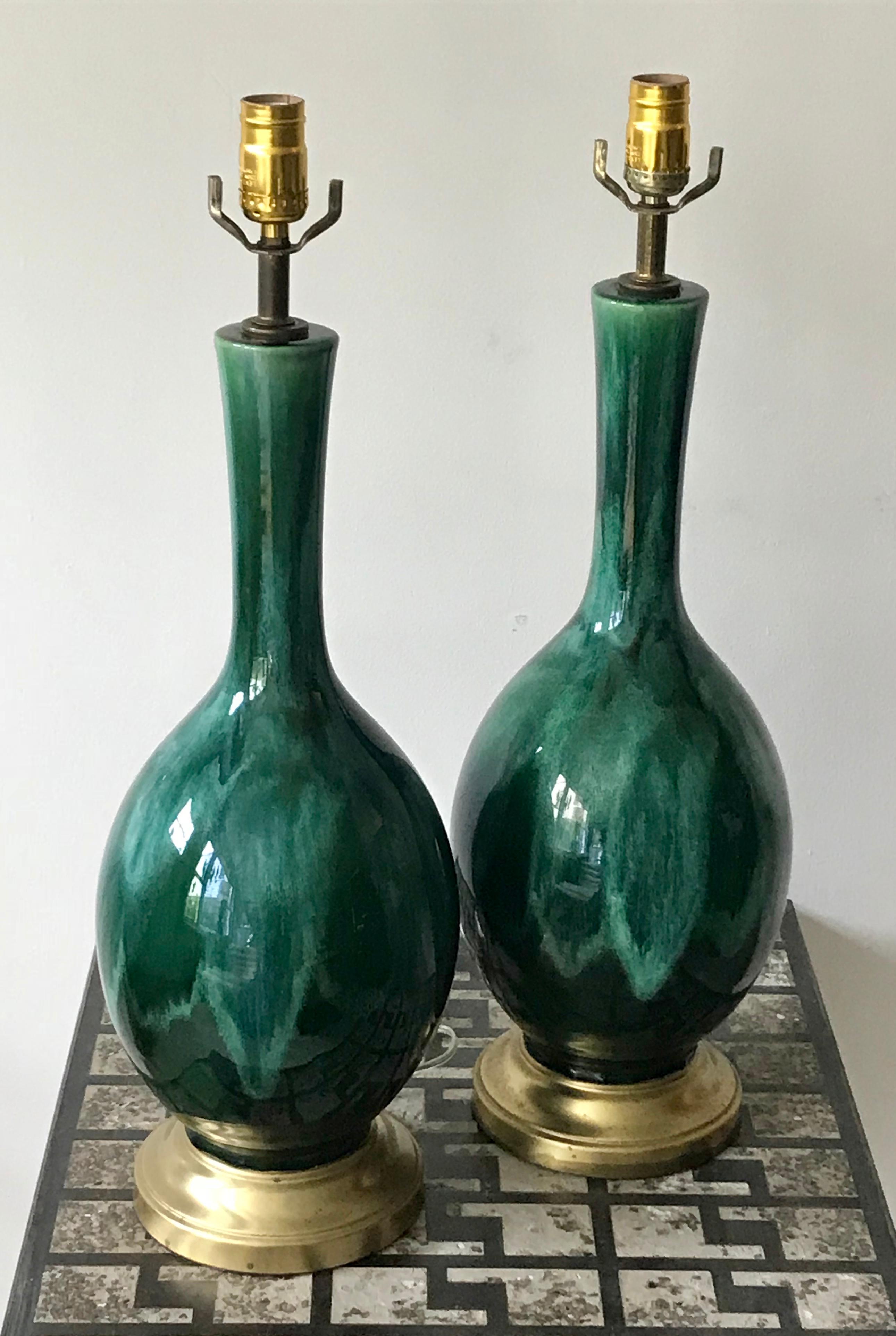 Pair of Mid-Century Modern Green Drip Glaze Ceramic Table Lamps, 1960s In Good Condition In Bedford Hills, NY