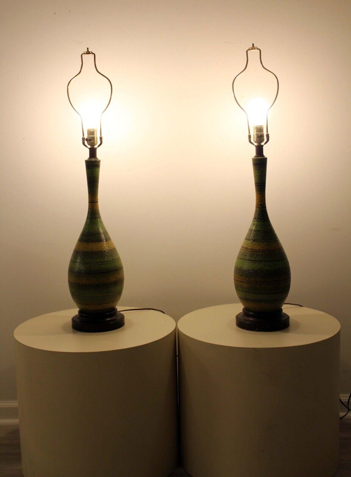 Pair of Mid-Century Modern Green Striped Ceramic Lamps For Sale 4