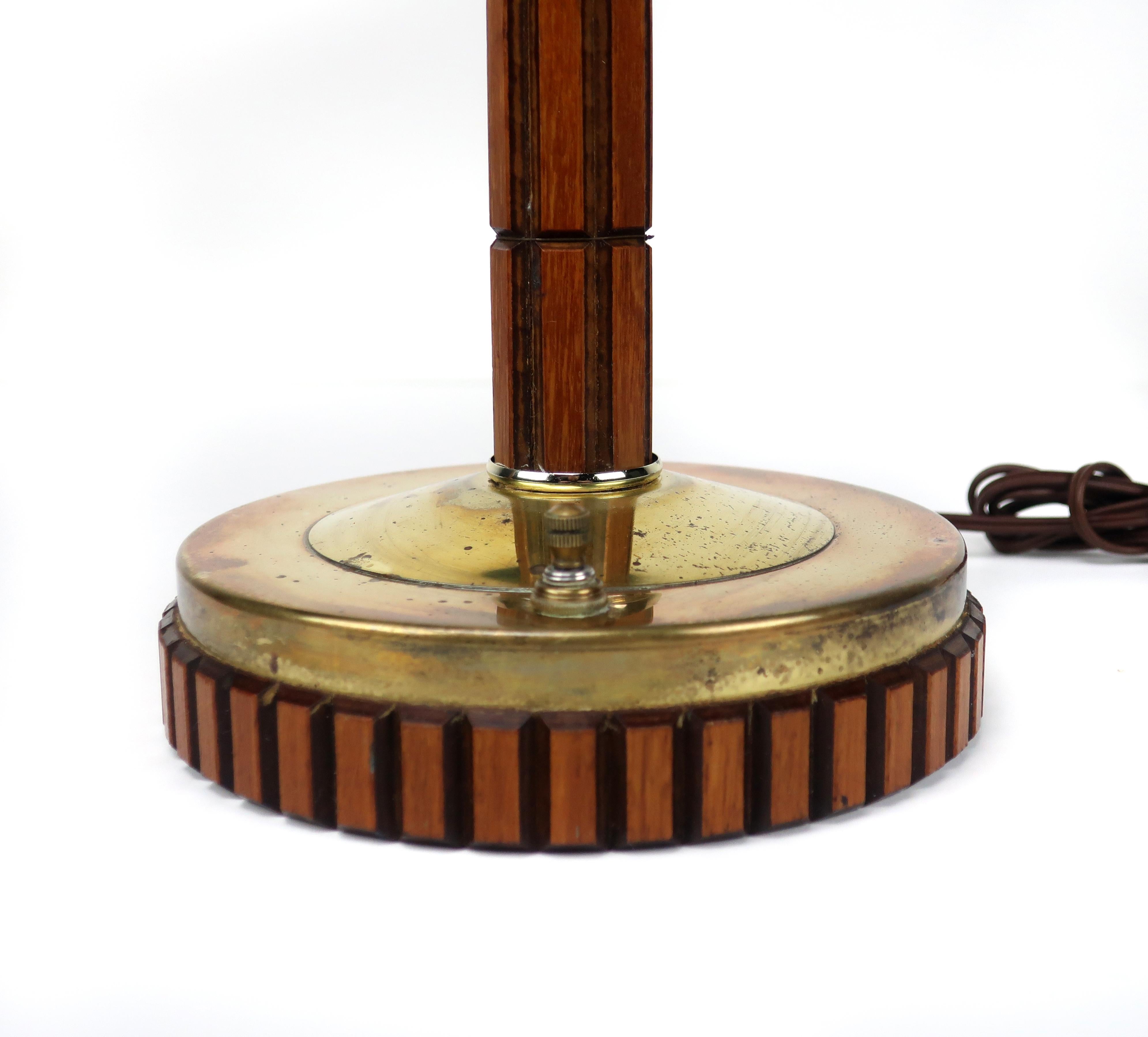gruvwood lamp