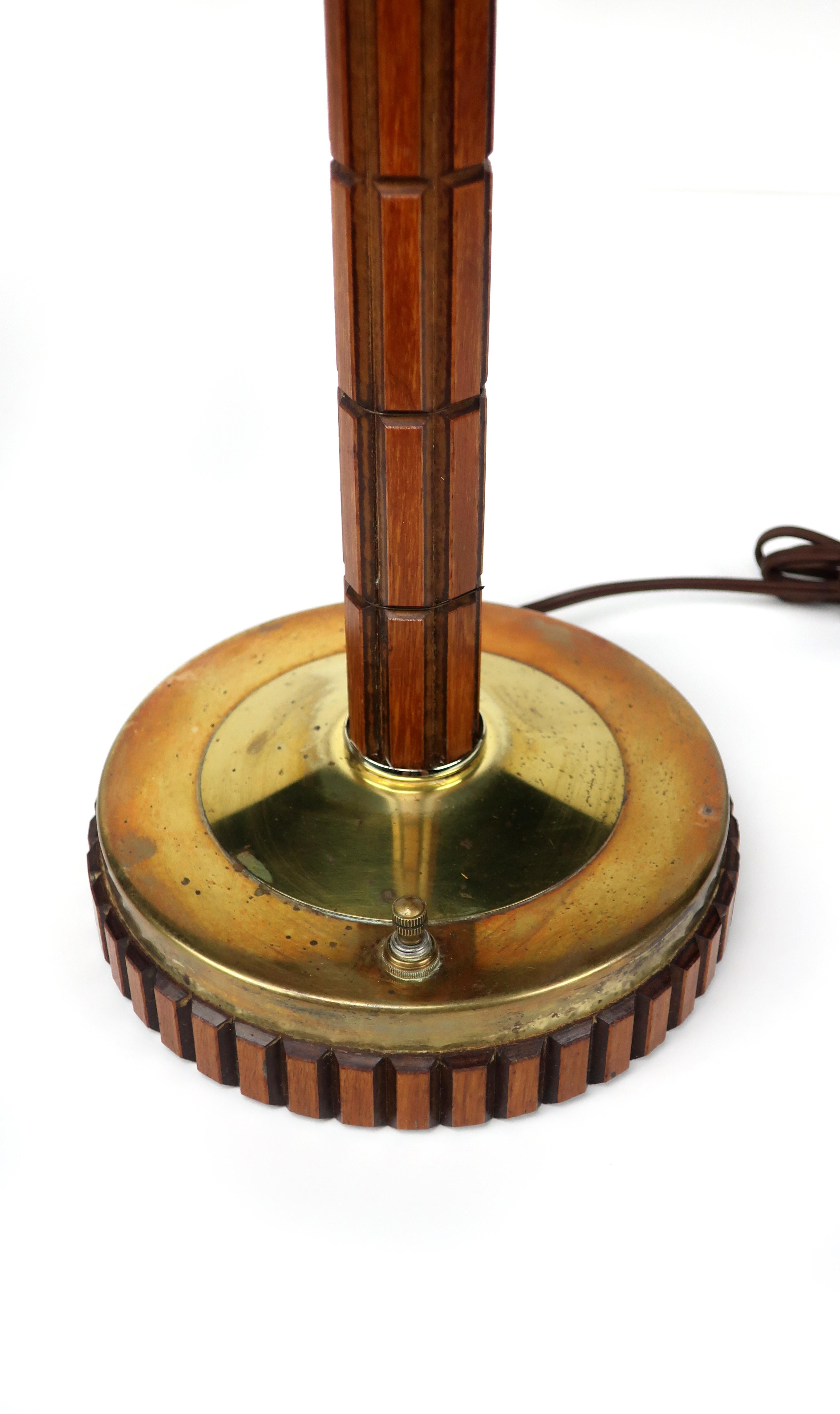 20th Century Pair of Mid-Century Modern Gruvwood Table Lamps